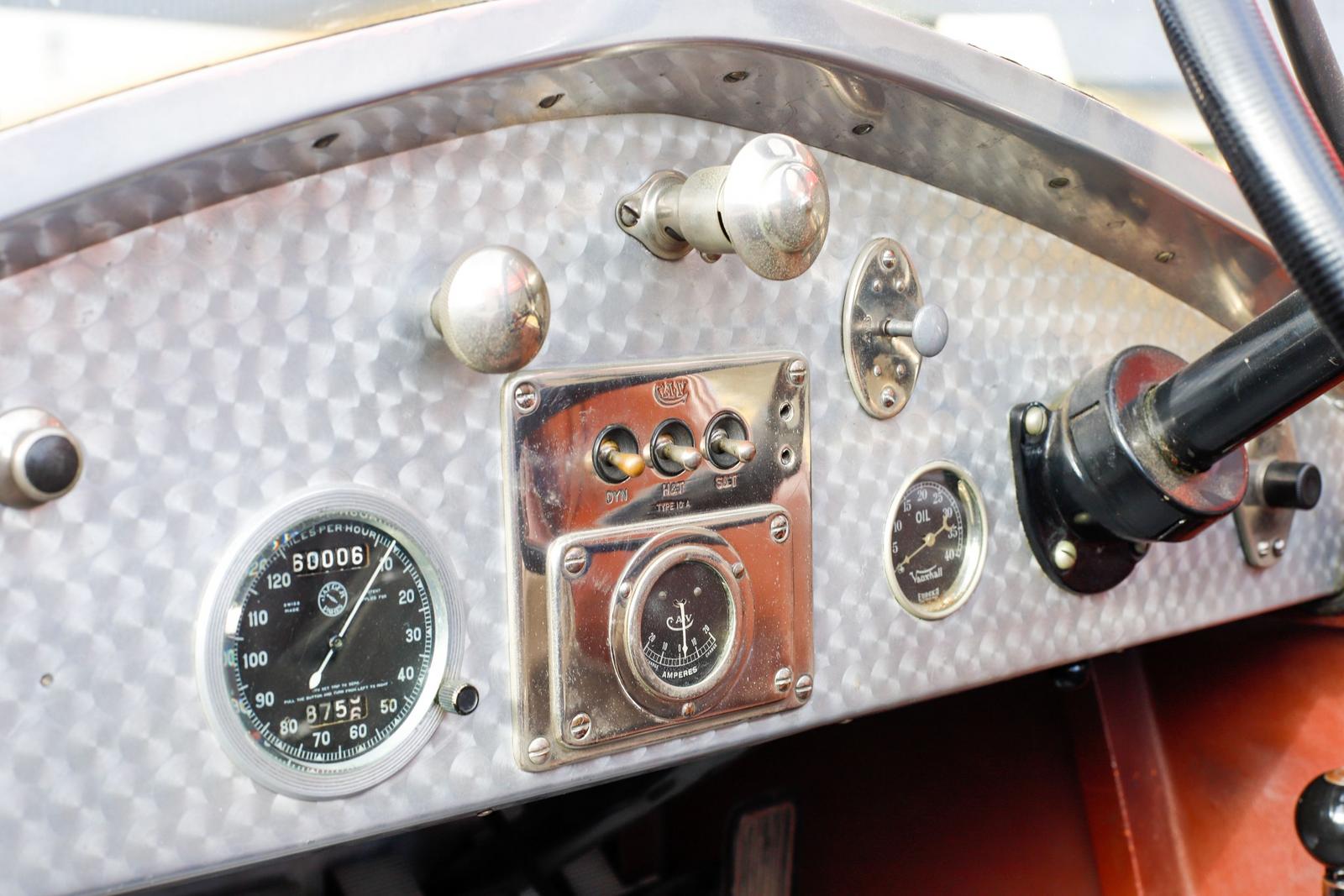 1925 VAUXHALL 30/98 TOURER