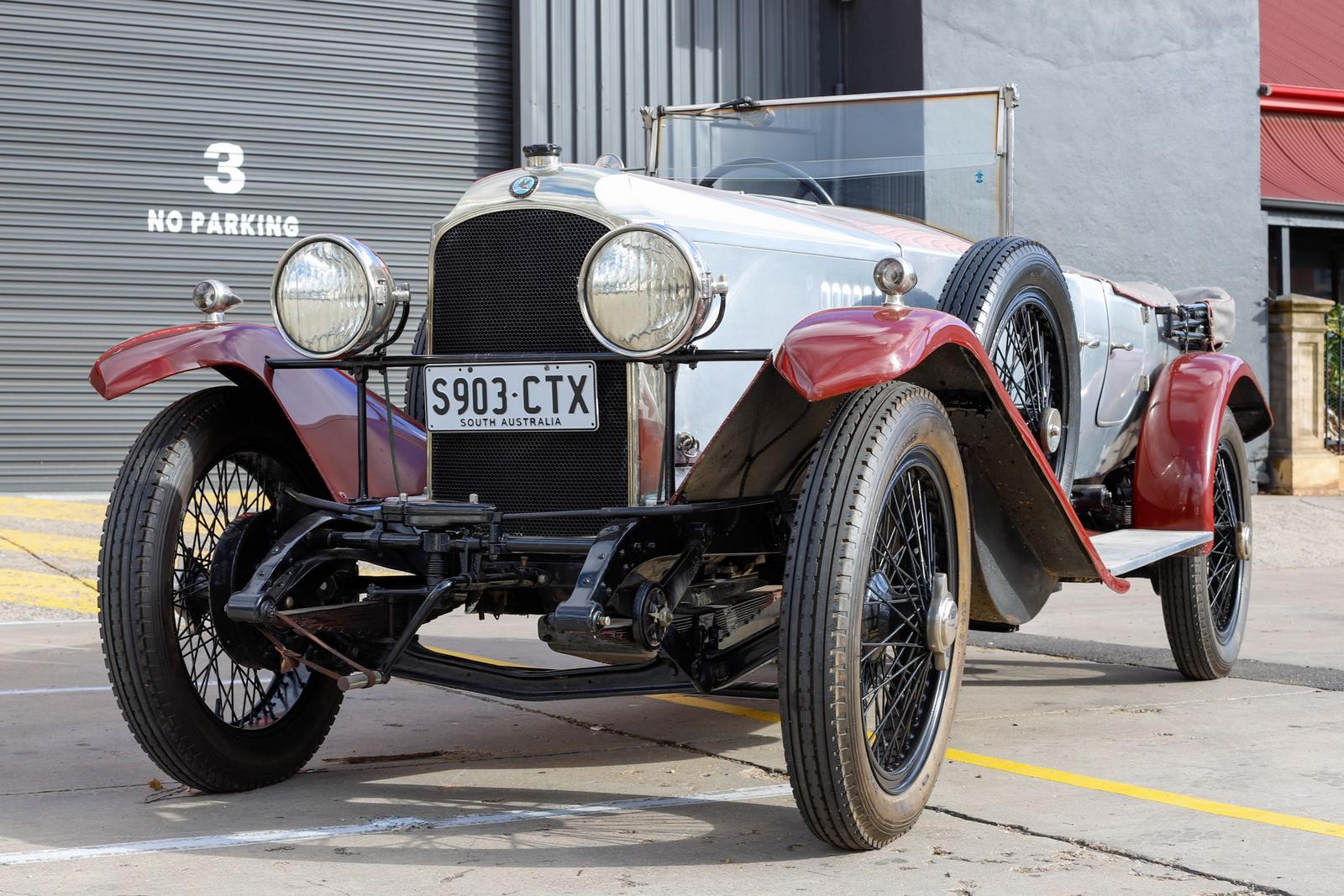 1925 VAUXHALL 30/98 TOURER