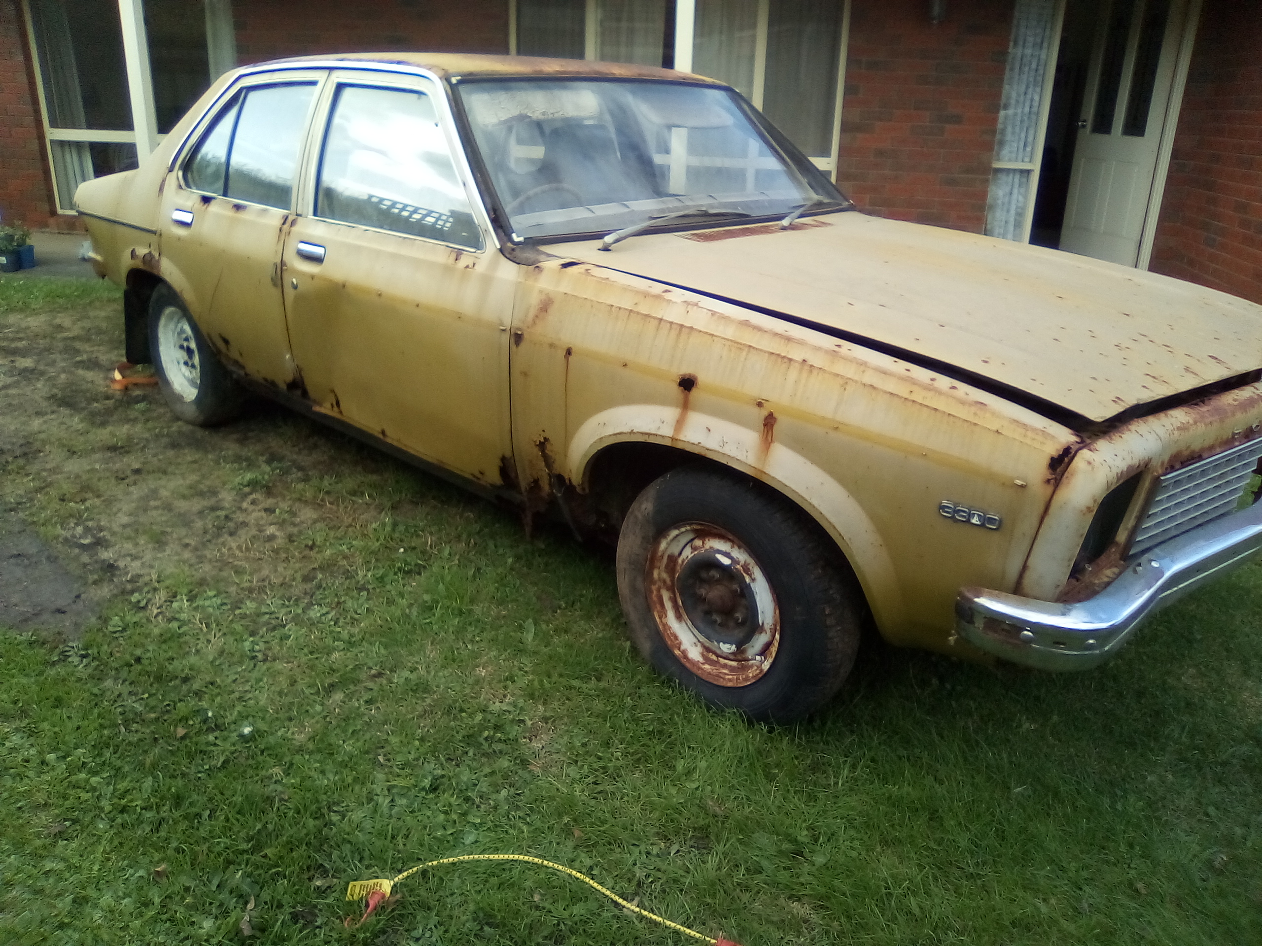 1974 HOLDEN TORANA LH SEDAN