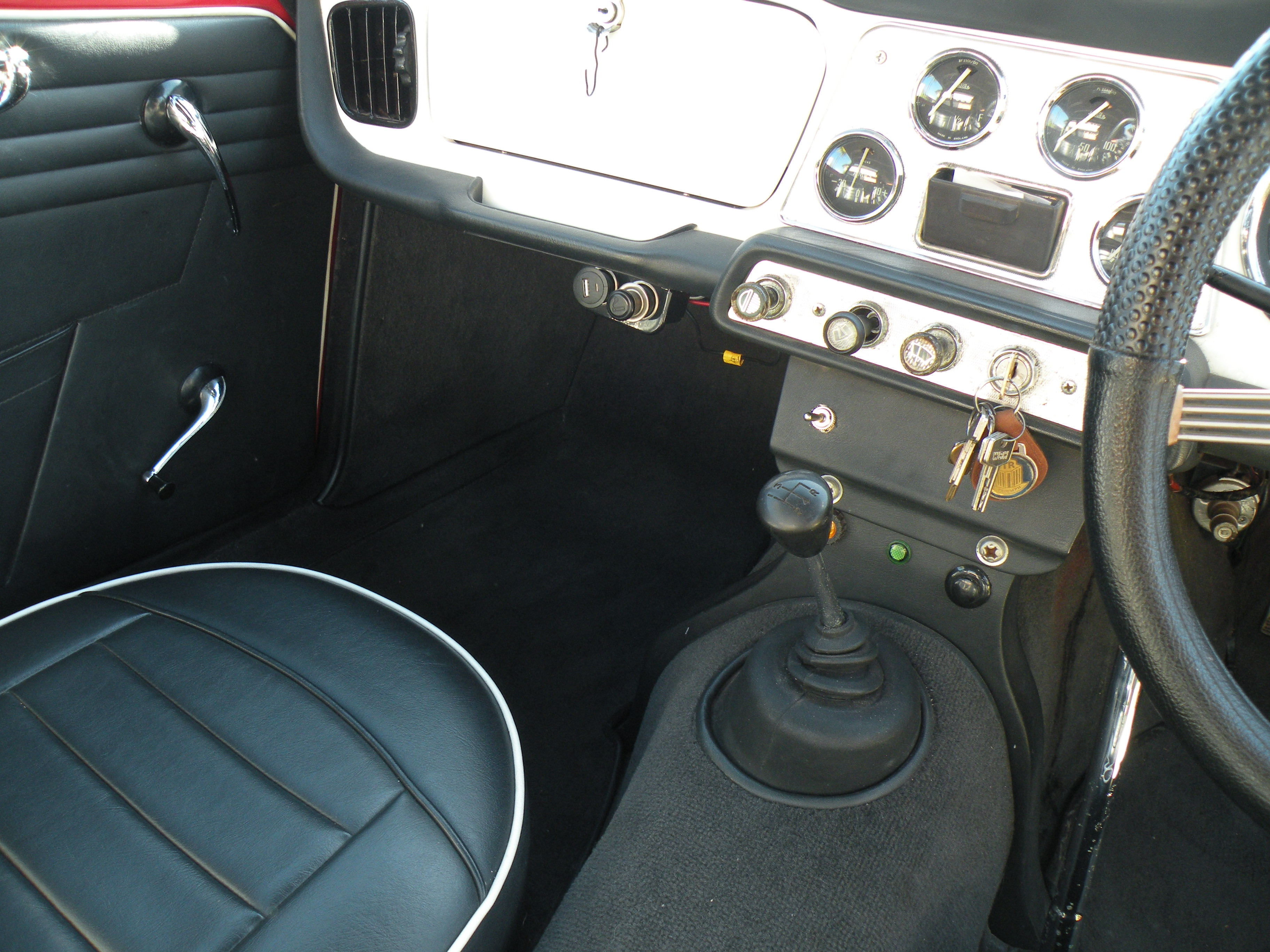 1963 TRIUMPH TR 4 4 SP MANUAL 2D SPORTS