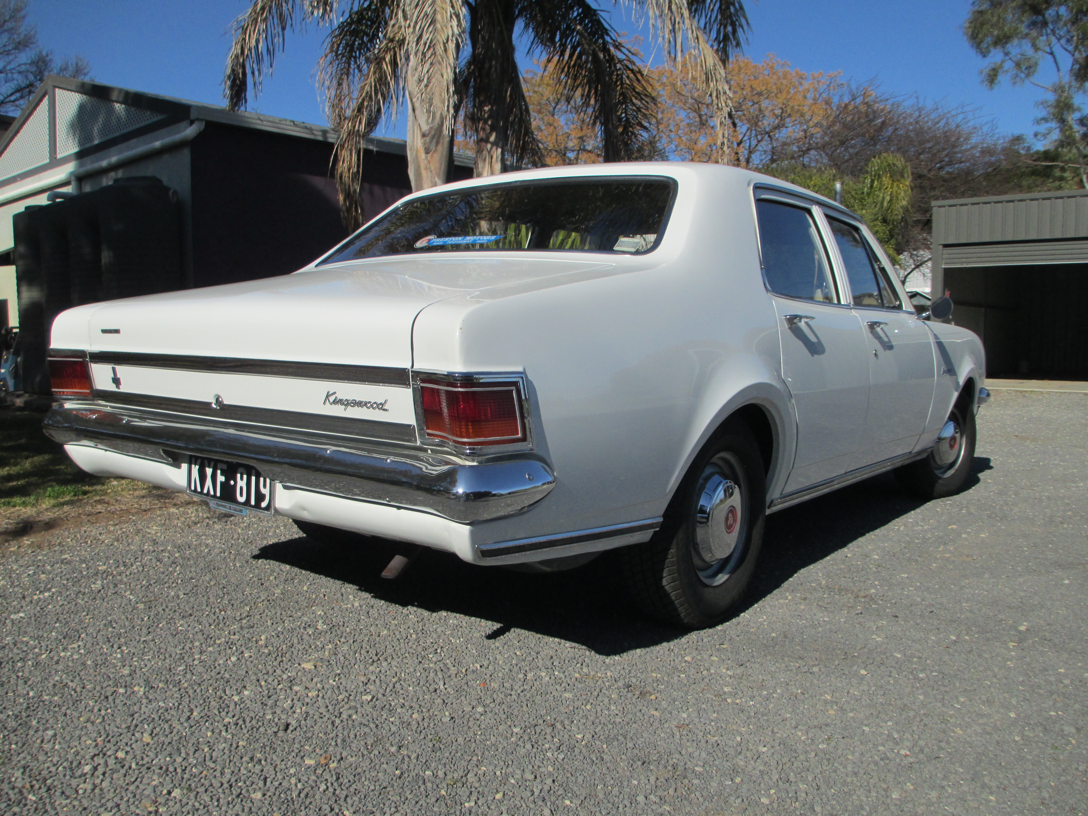 1971 HOLDEN KINGSWOOD HG SEDAN