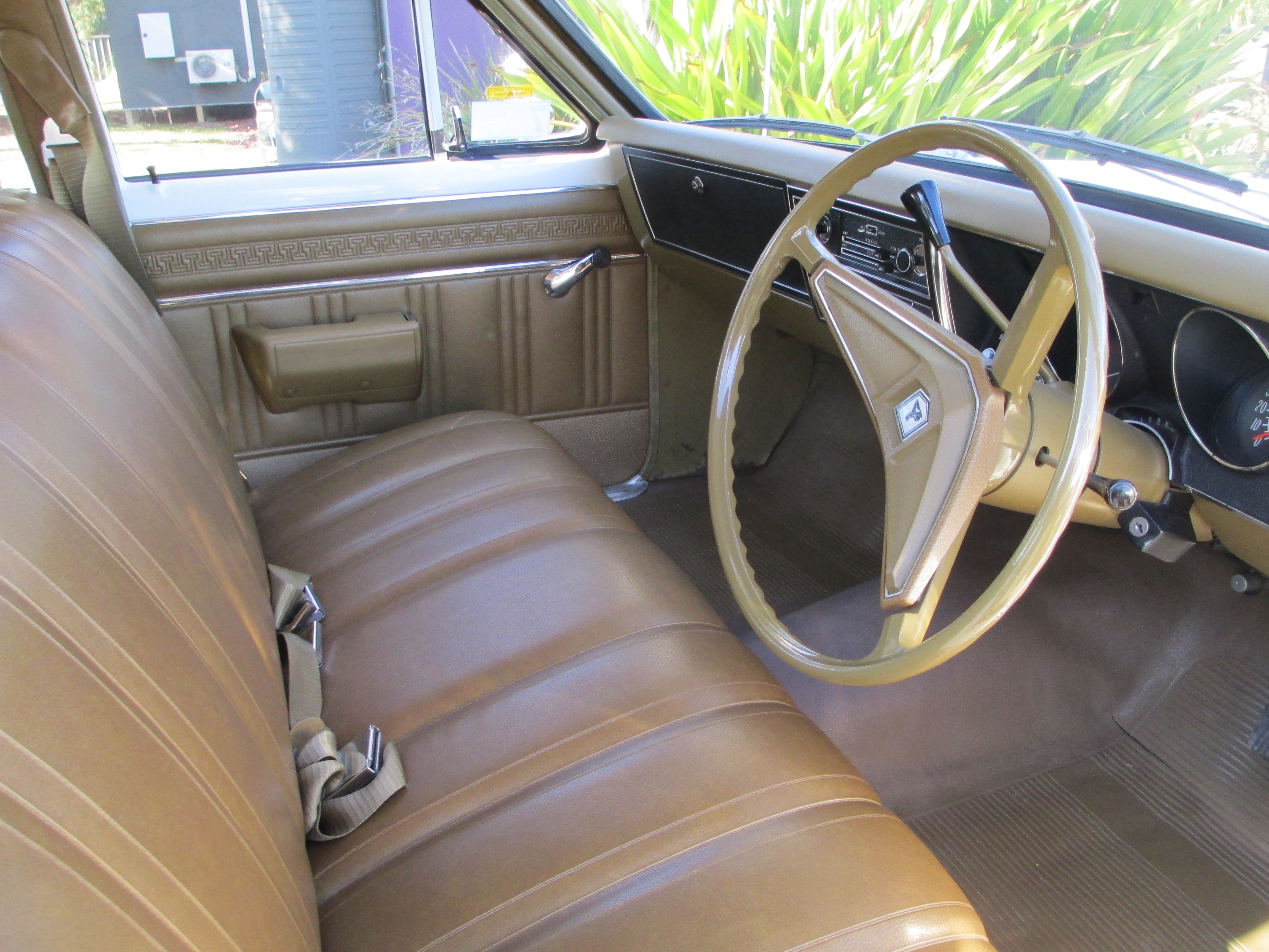 1971 HOLDEN KINGSWOOD HG SEDAN