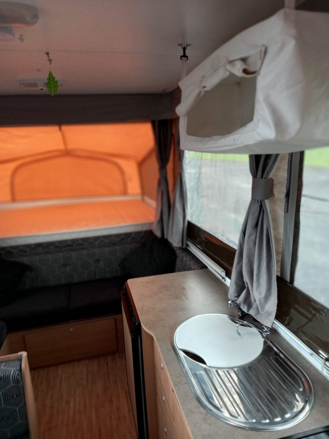 2014 JAYCO EAGLE POP TOP CAMPER 