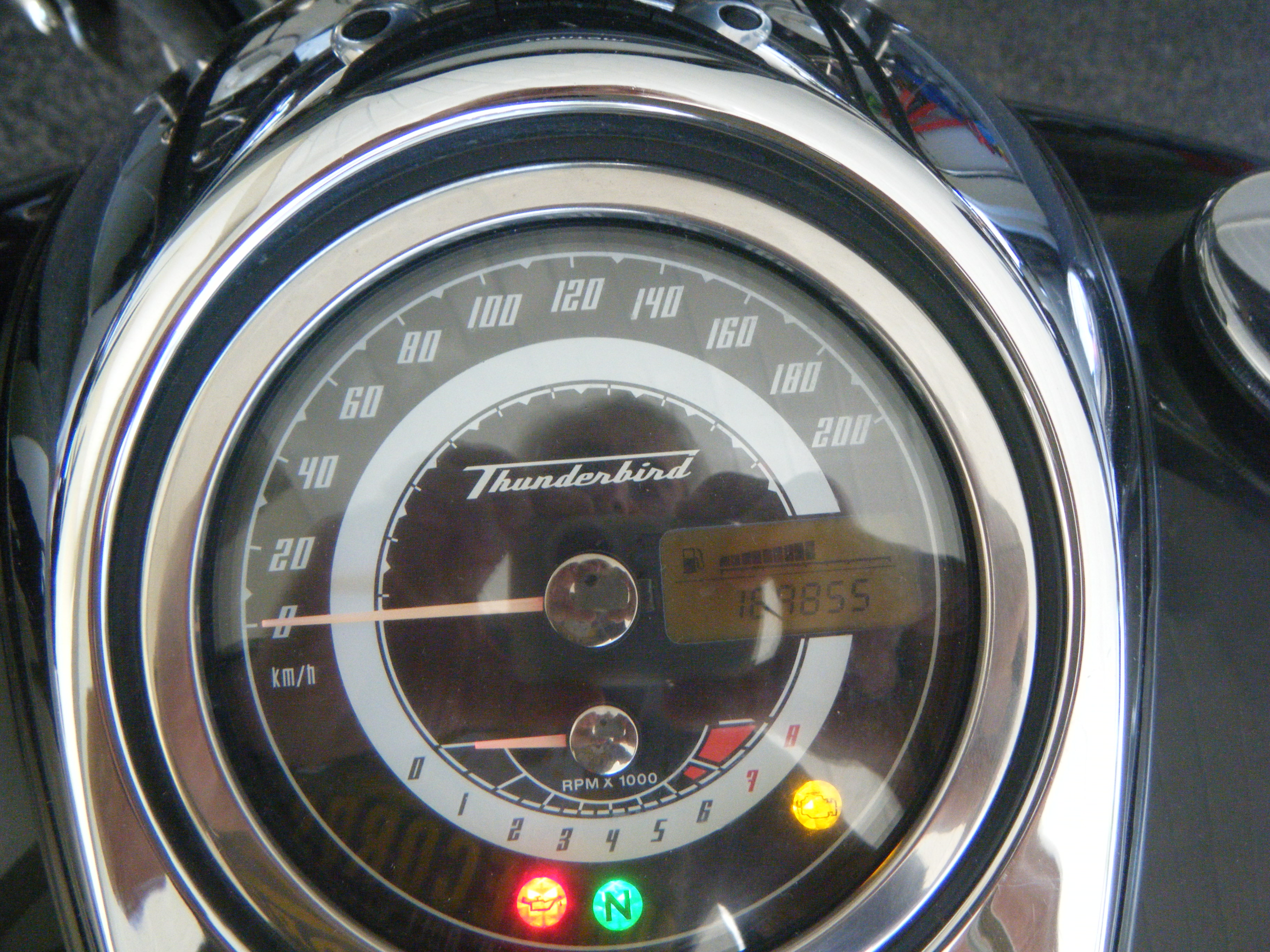 2010 TRIUMPH THUNDERBIRD 1700CC CRUISER 