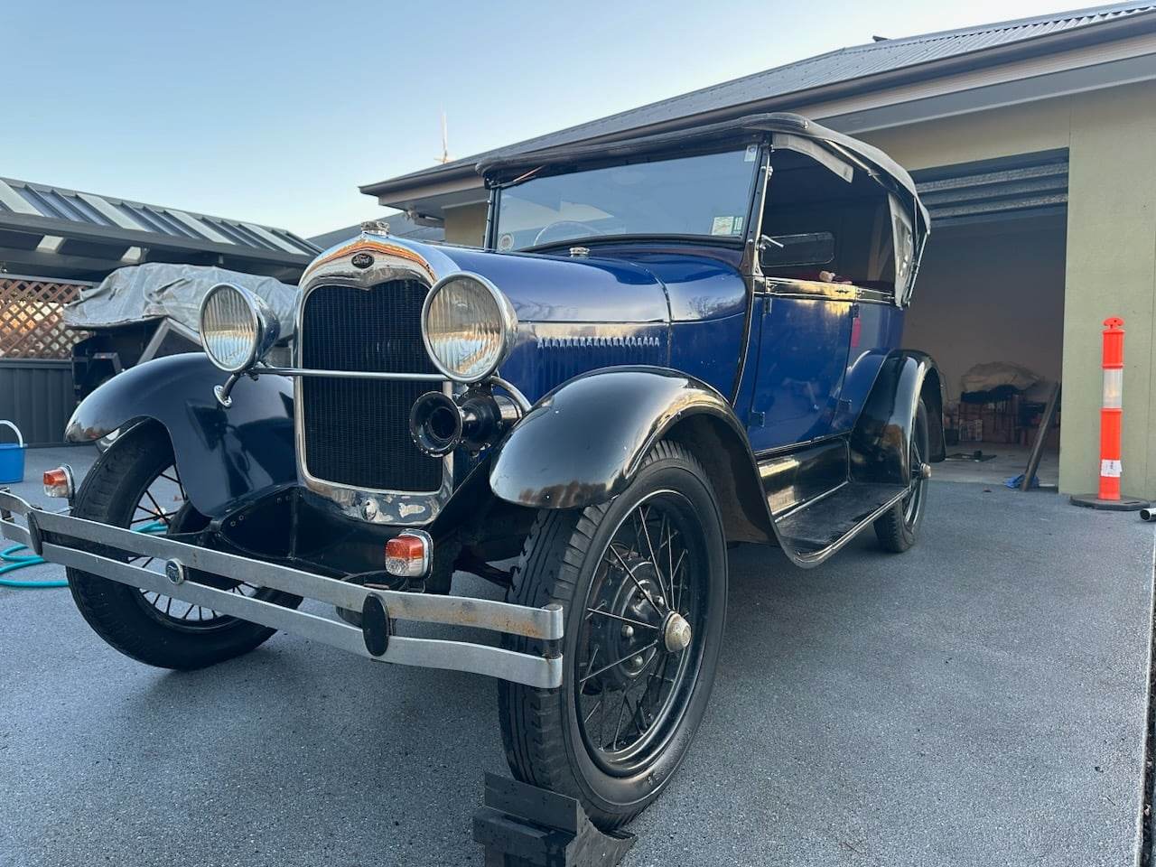 1928 FORD MODEL A TOURER