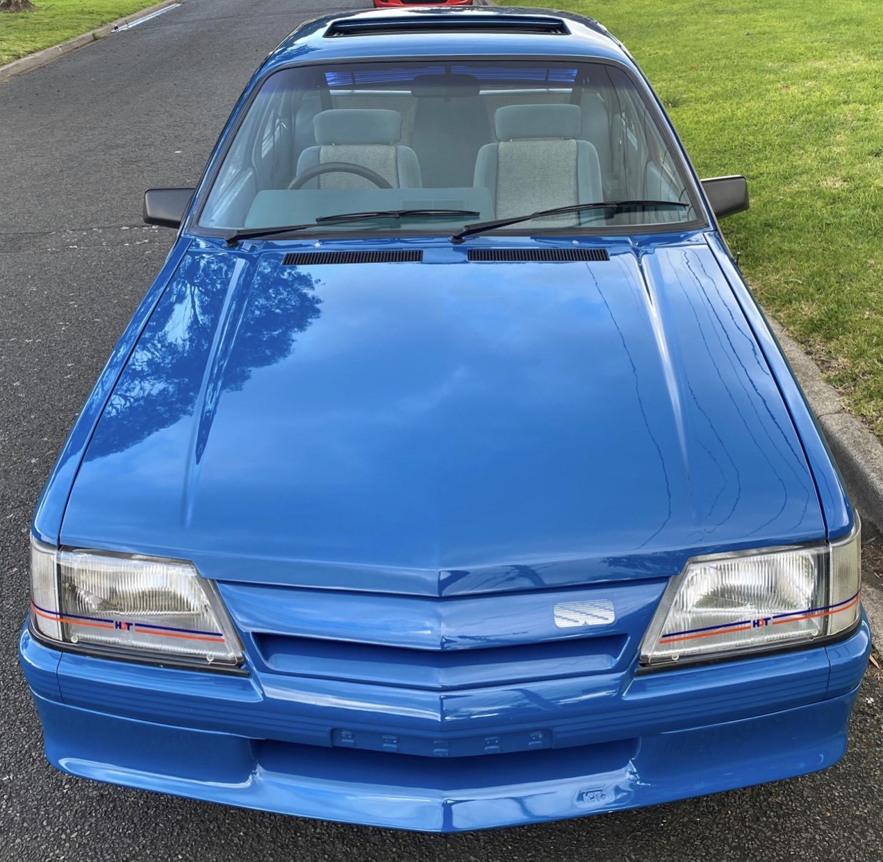 1985 HOLDEN HDT VK BROCK COMMODORE SS GROUP A BLUE MEANIE SEDAN 