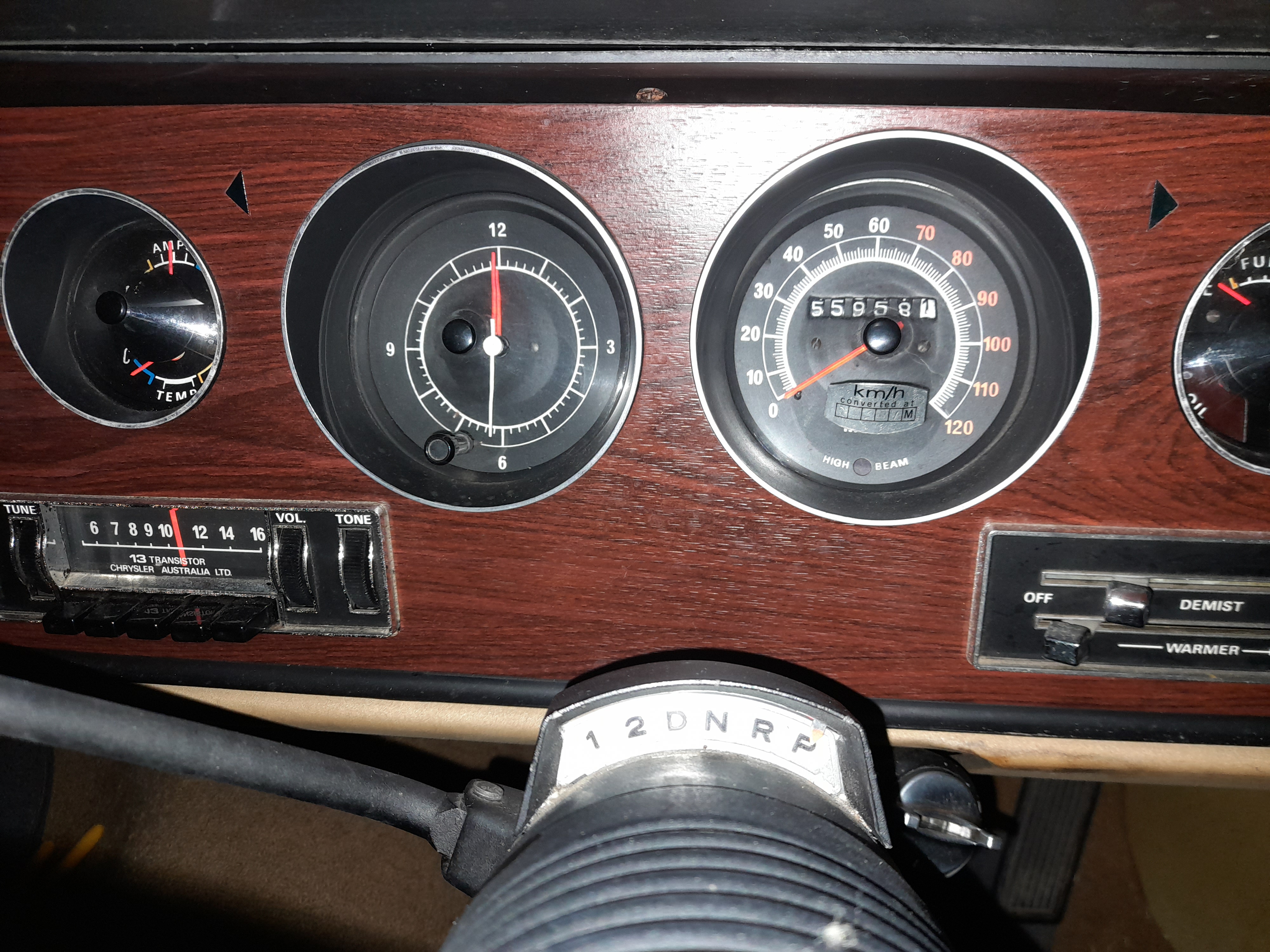 1972 VALIANT REGAL VH STATION WAGON