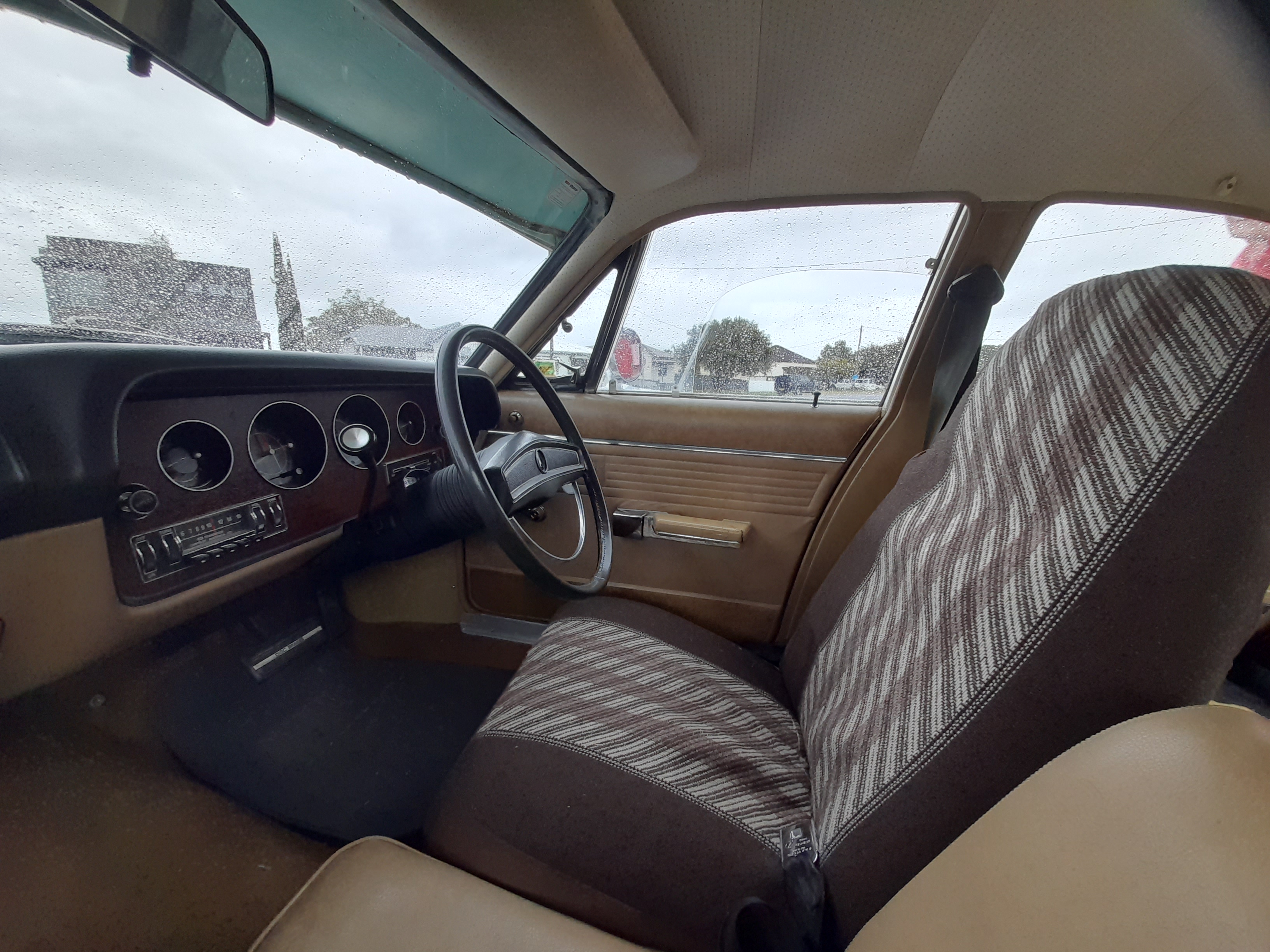 1972 VALIANT REGAL VH STATION WAGON