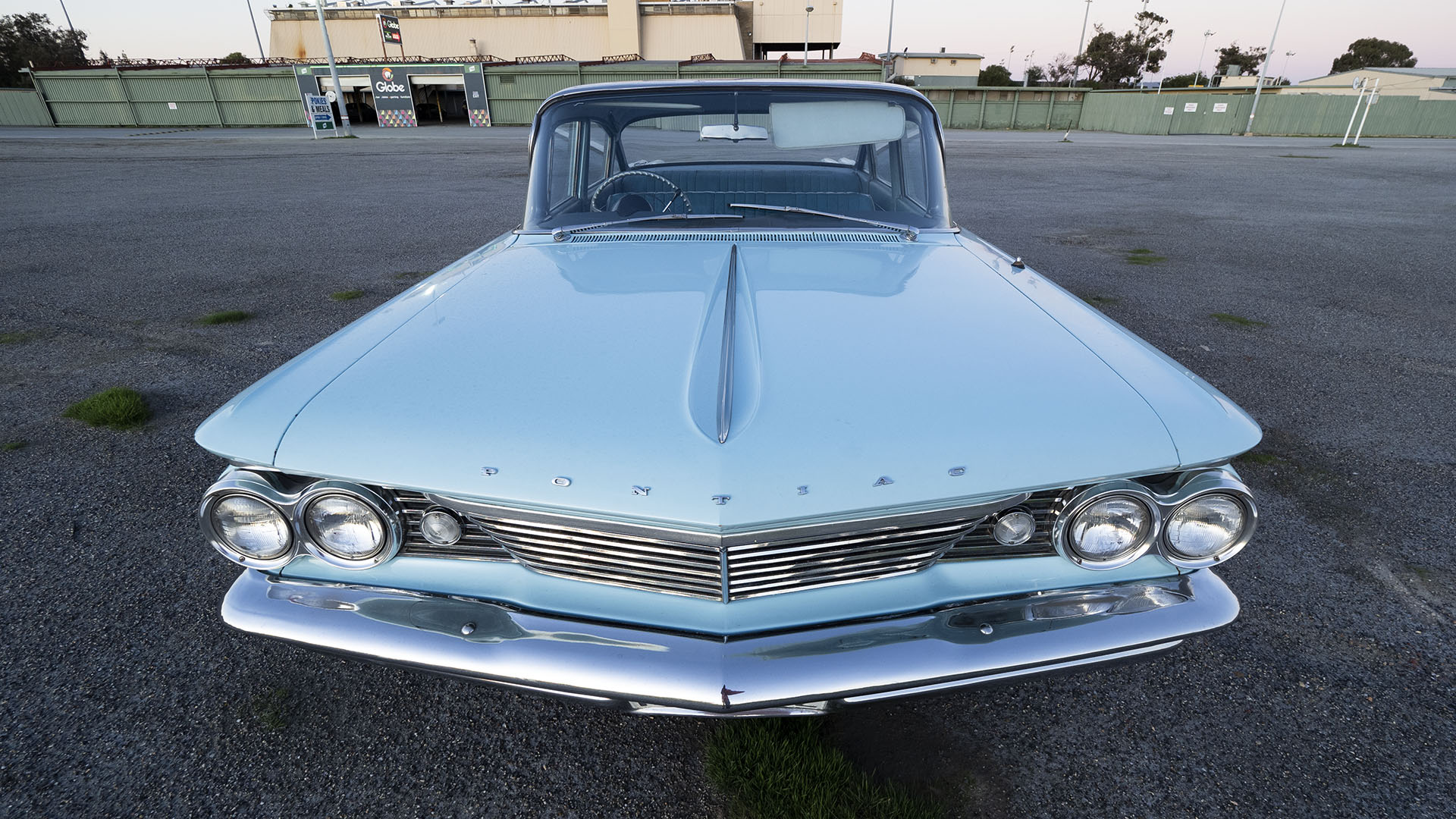 1960 PONTIAC LAURENTIAN SEDAN