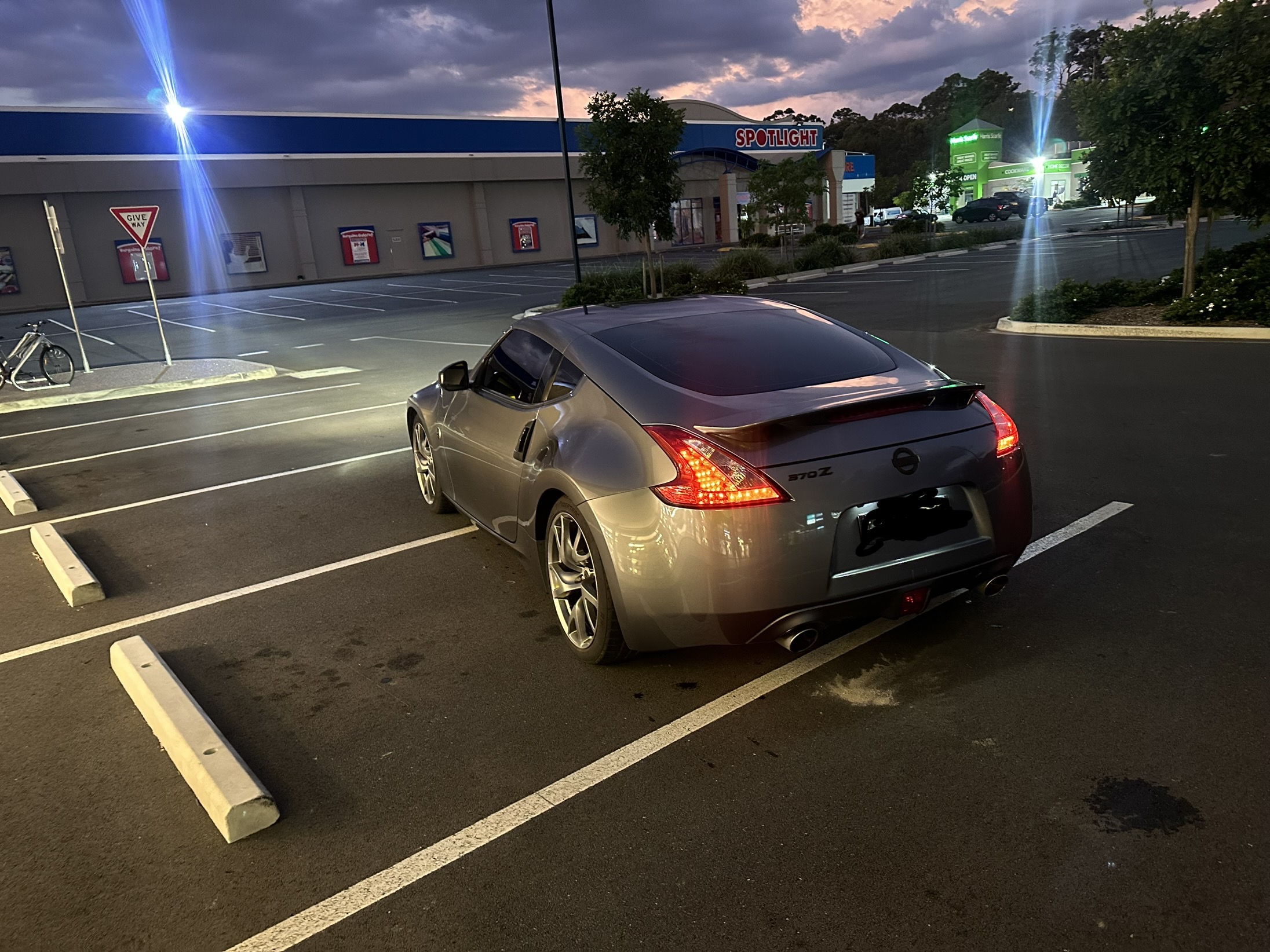 2015 NISSAN 370Z COUPE
