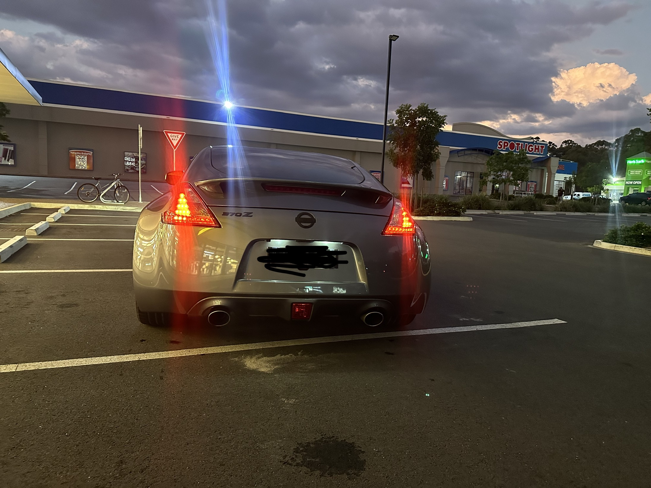 2015 NISSAN 370Z COUPE