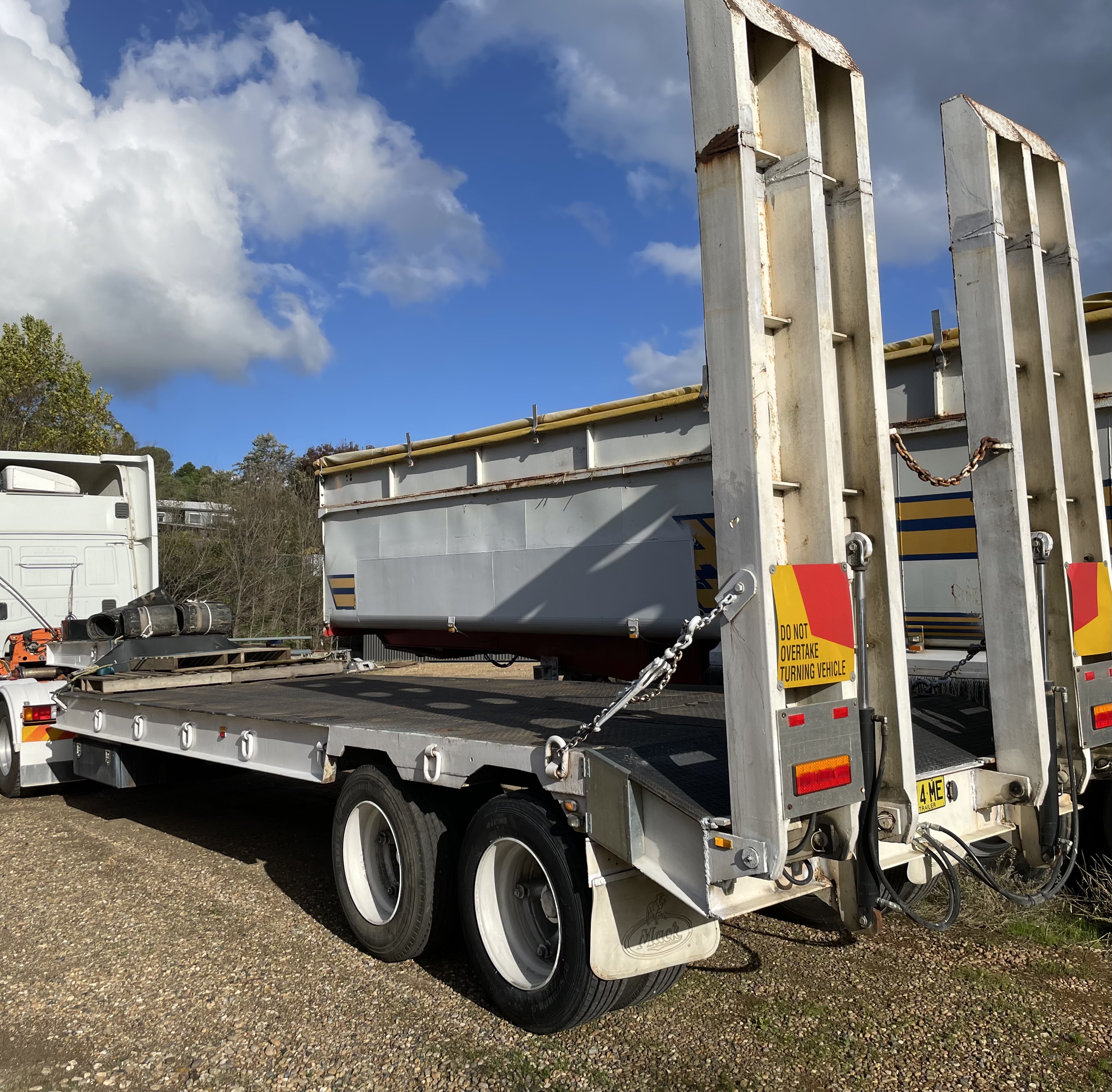 2004 IVECO POWERSTAR 6700 PRIME MOVER