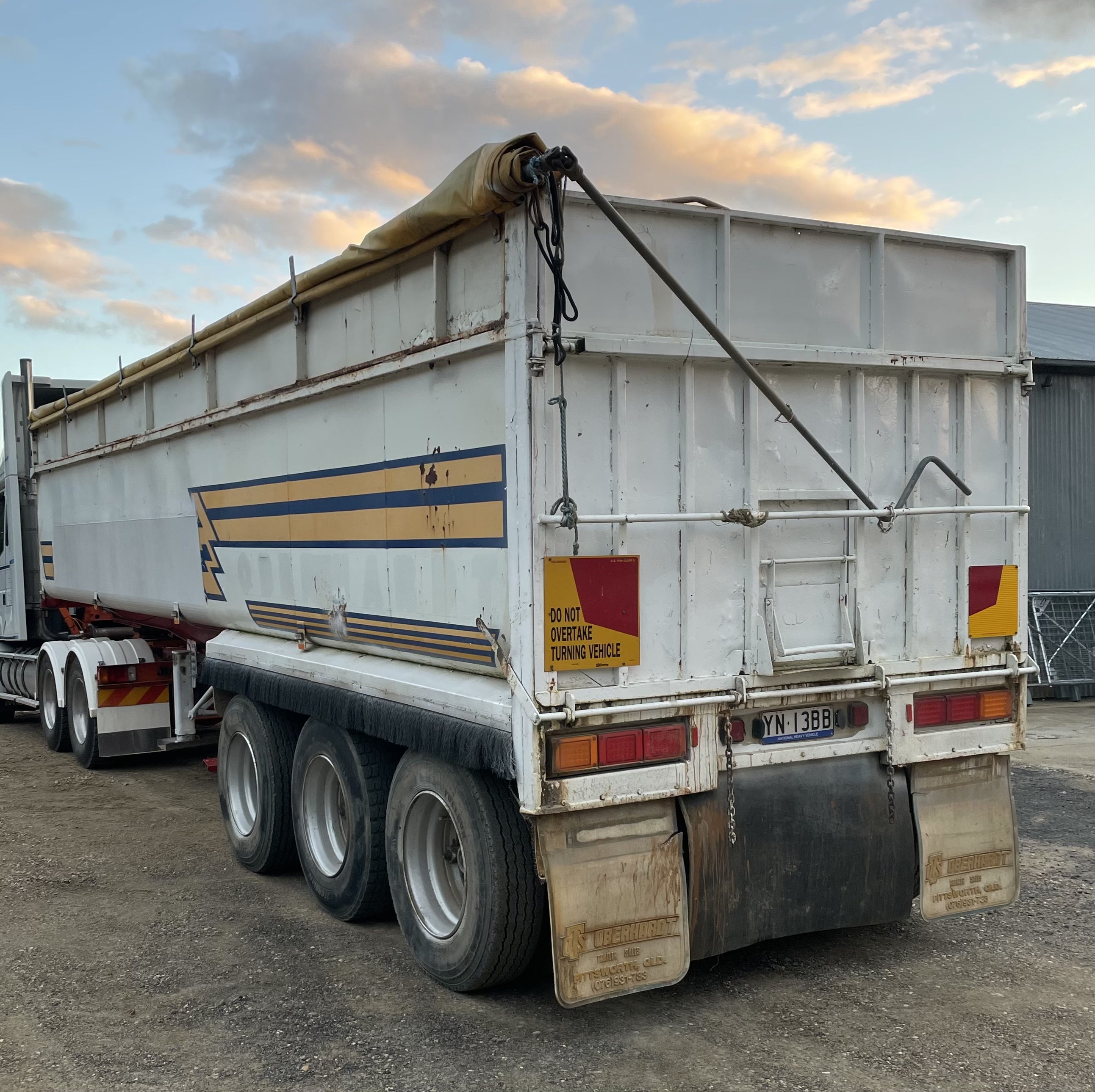 2004 IVECO POWERSTAR 6700 PRIME MOVER