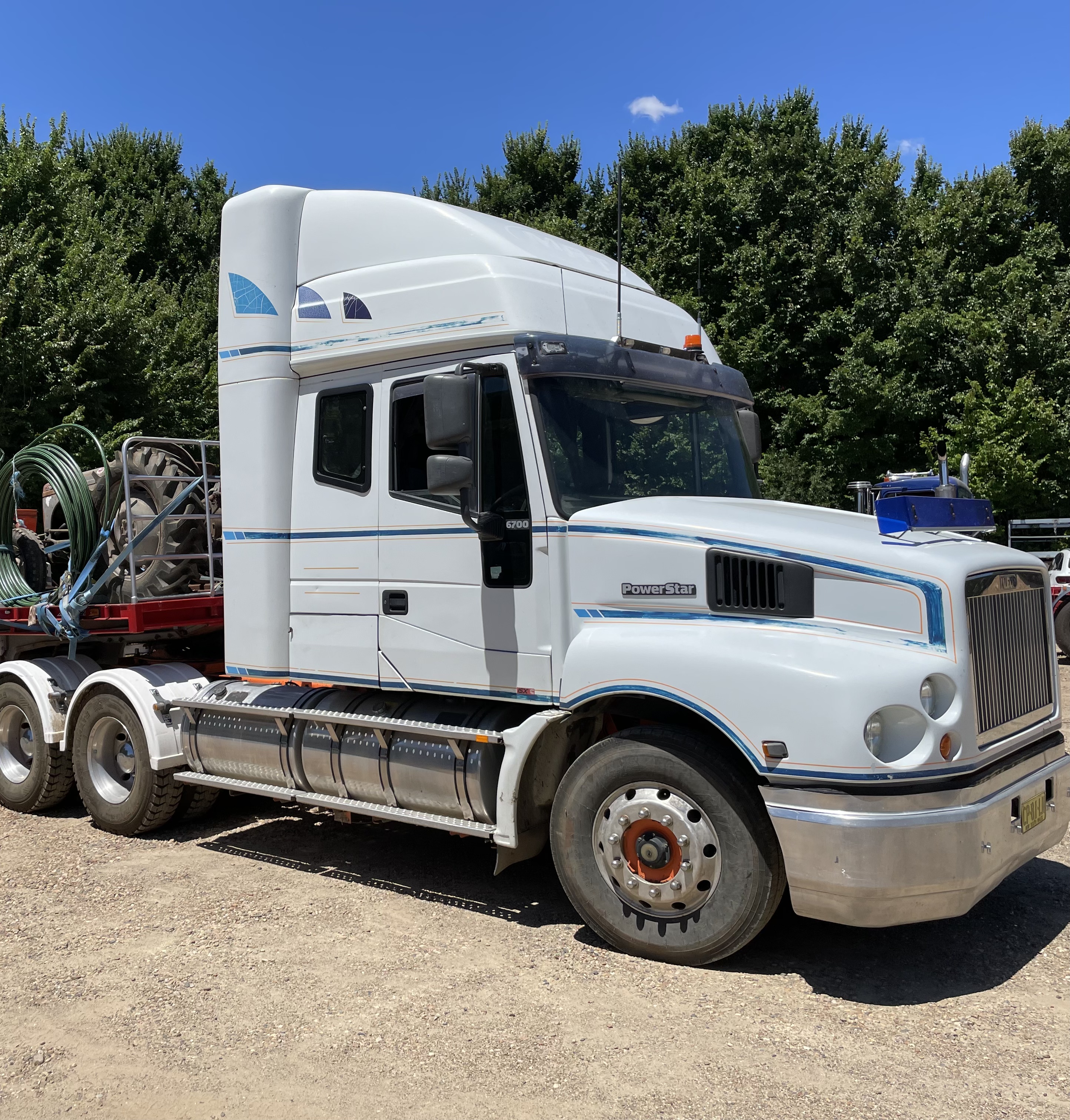 2004 IVECO POWERSTAR 6700 PRIME MOVER