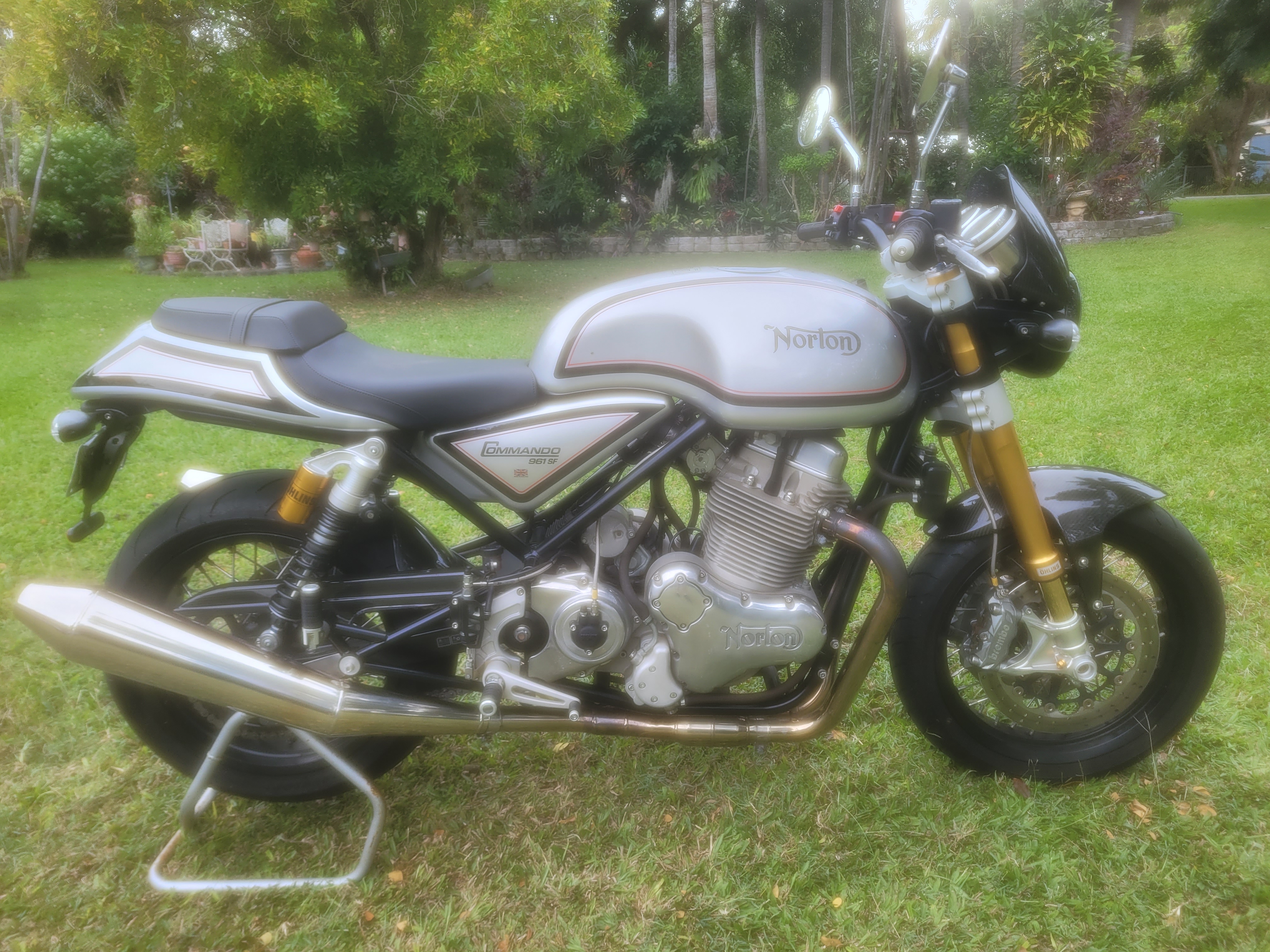 2015 NORTON COMMANDO 961 SF ROAD