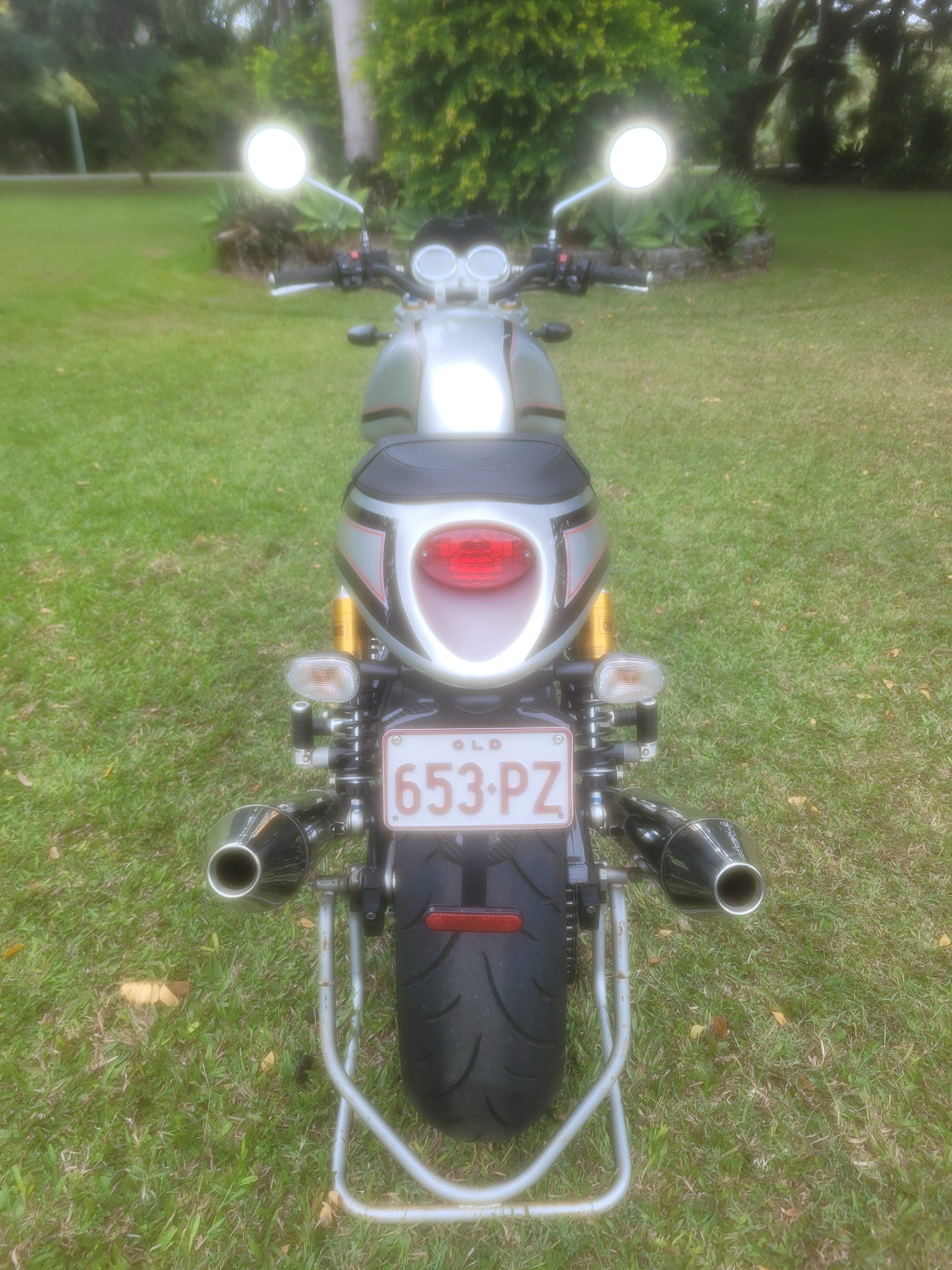 2015 NORTON COMMANDO 961 SF ROAD