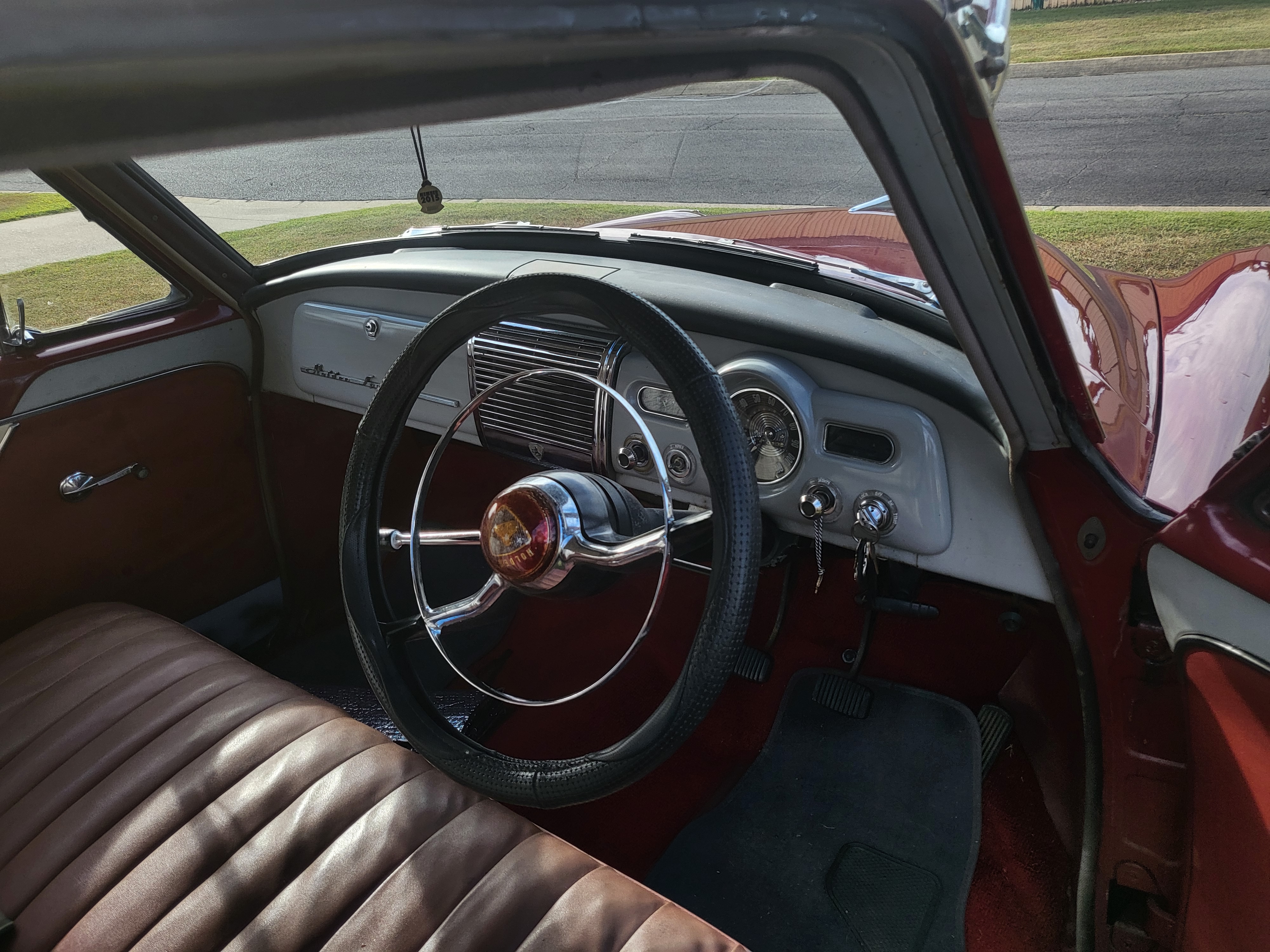 1957 HOLDEN SPECIAL FE SEDAN