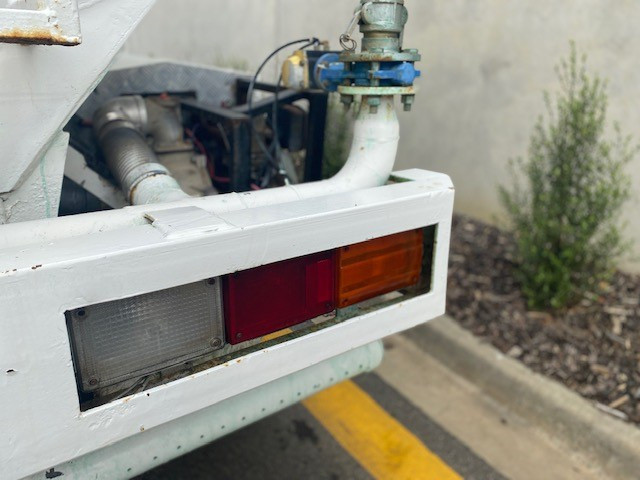 1985 MITSUBISHI FV4 58 WATER TRUCK