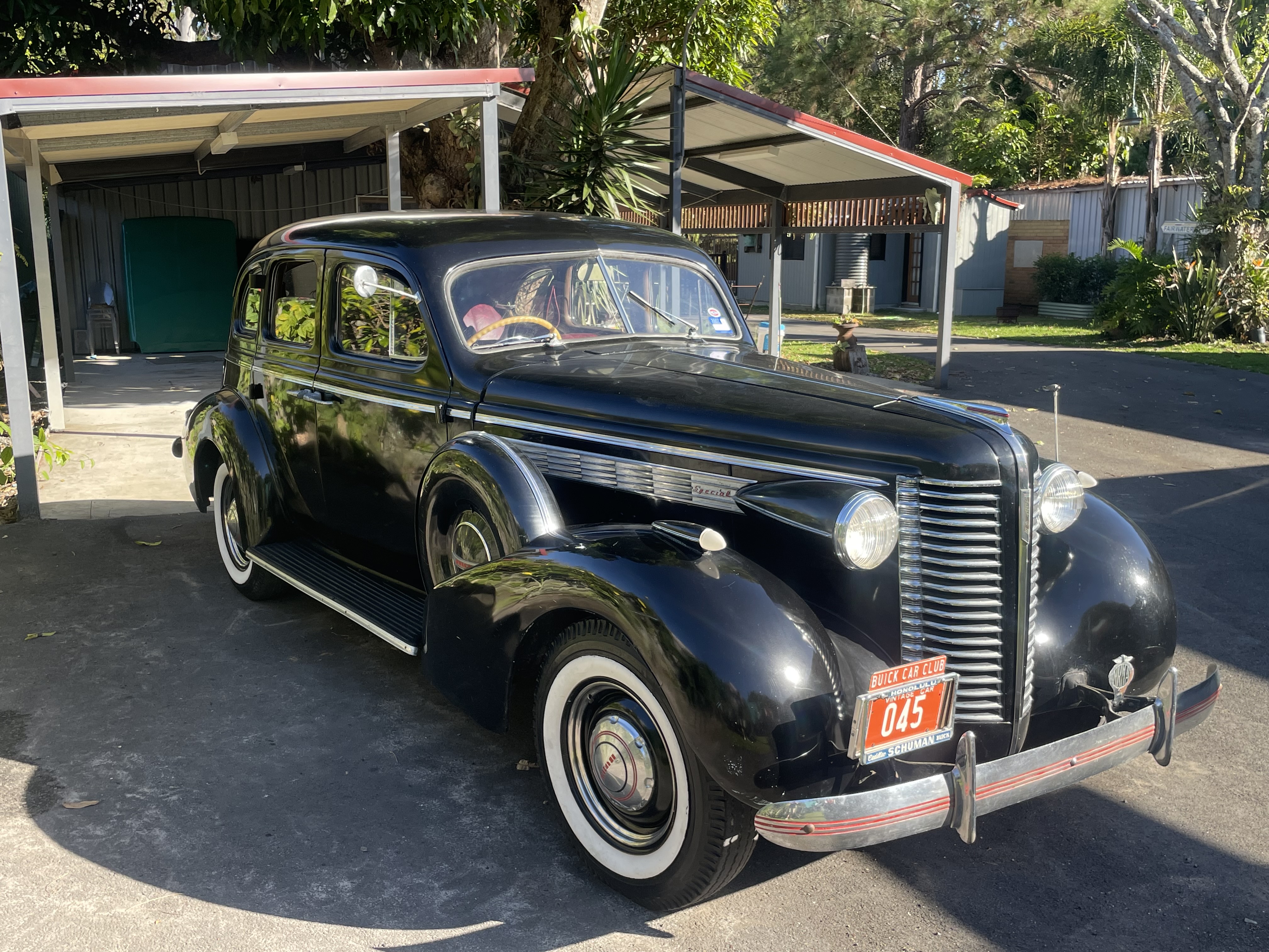 1938 BUICK SPECIAL MODEL 40 SEDAN