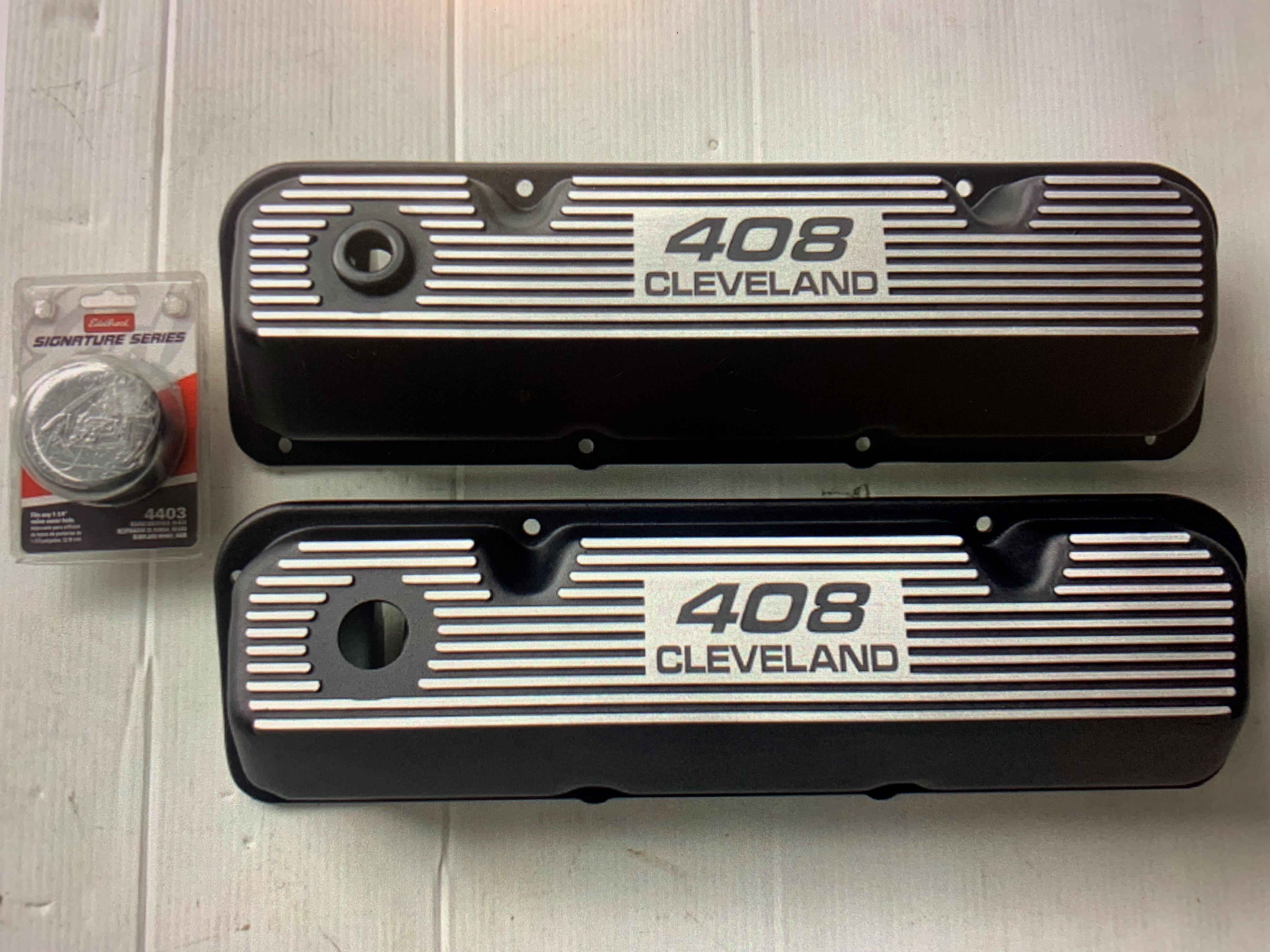 FORD CLEVELAND 408 EMBOSSED ALLOY FINNED VALVE COVERS