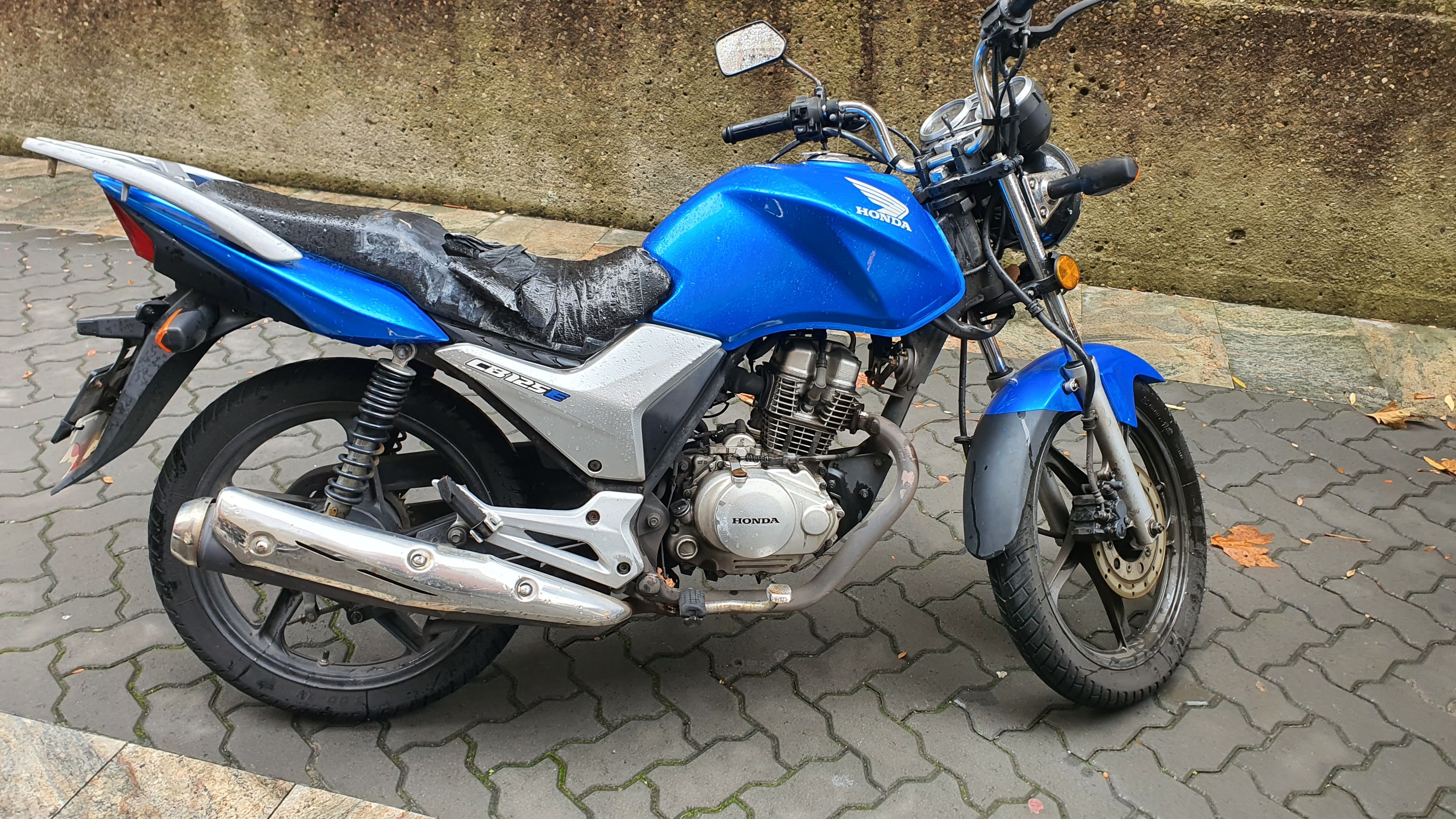 04/2017 HONDA CB125E ROAD