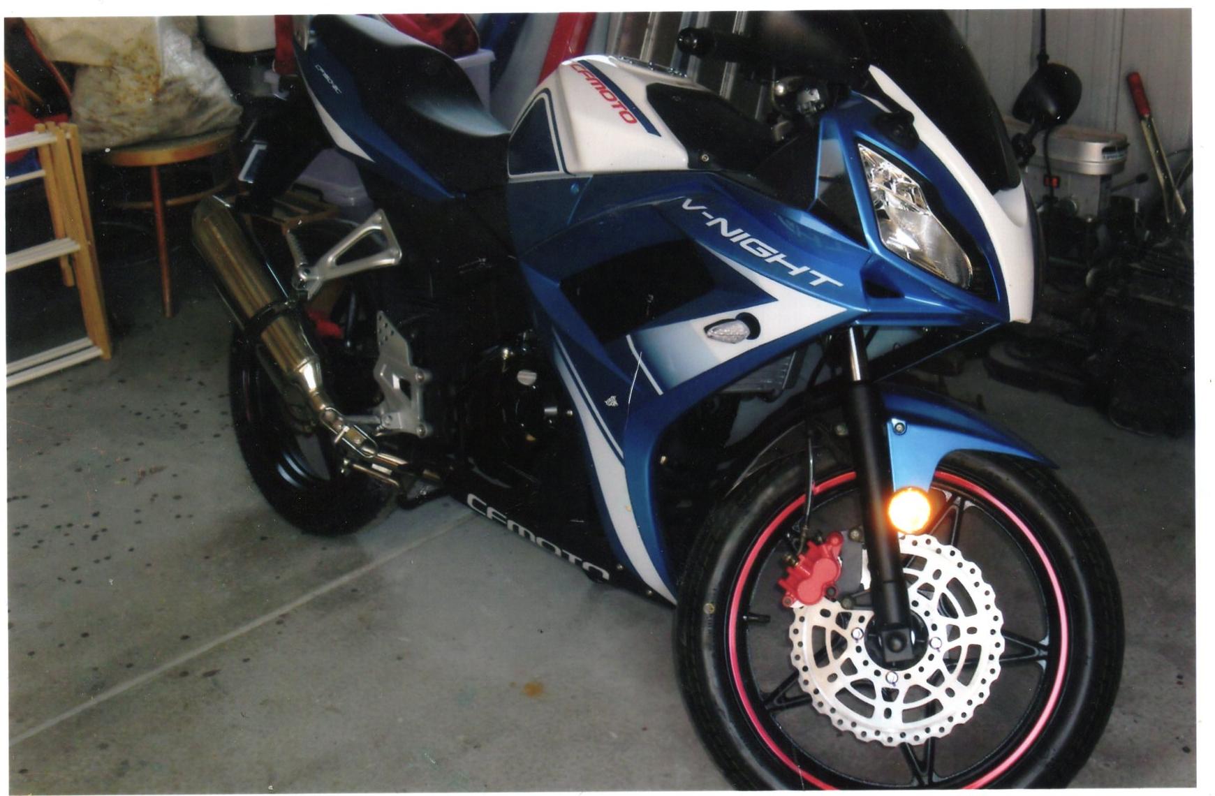 2013 CF MOTO V-NIGHT 150 SPORTS 