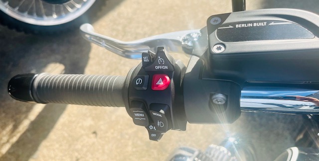 2021 BMW R18 CLASSIC DELUXE CRUISER
