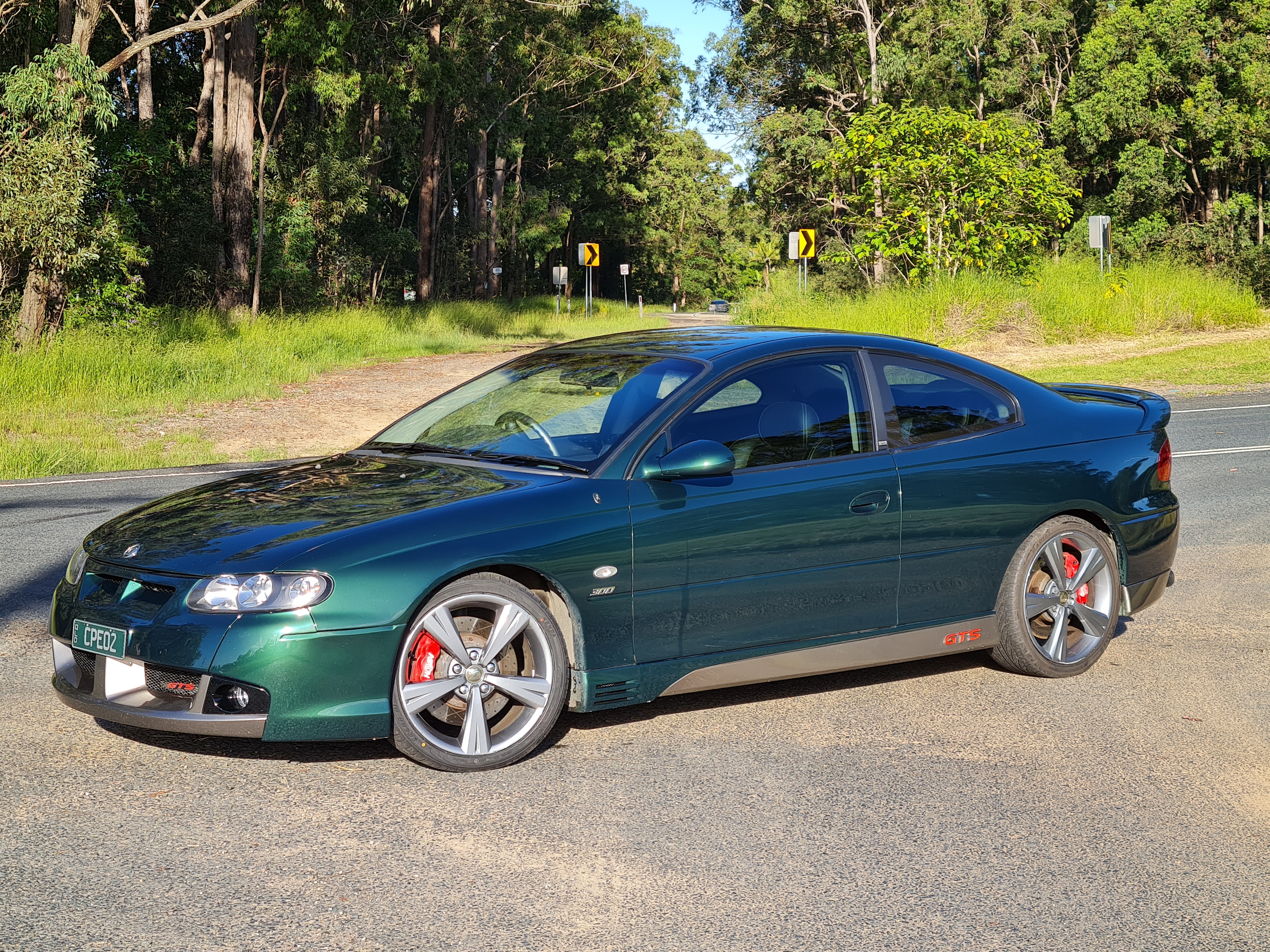 2002 HSV V2 GTS COUPE 