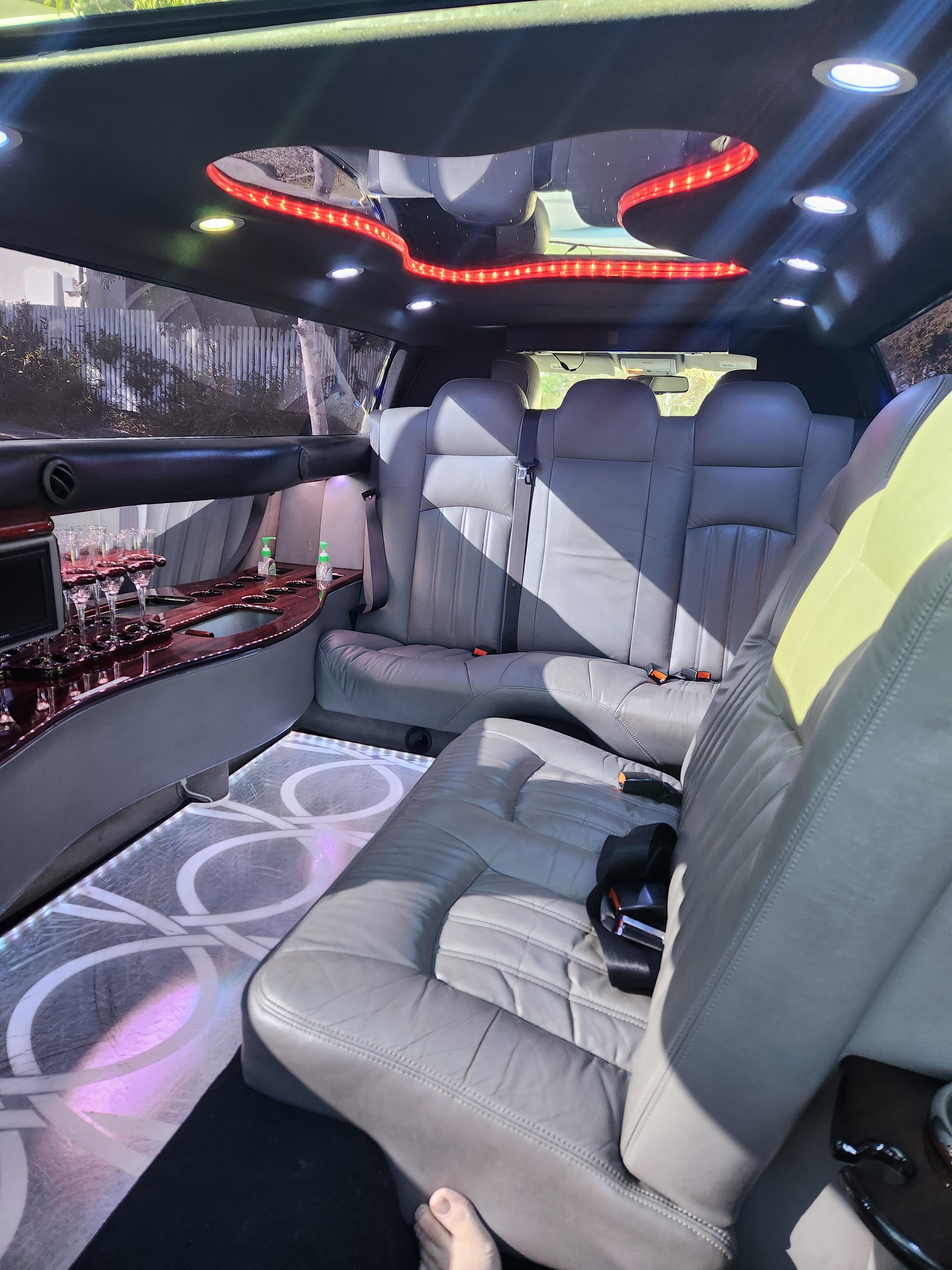 2007 CHRYSLER 300C STRETCHED LIMOSUSINE