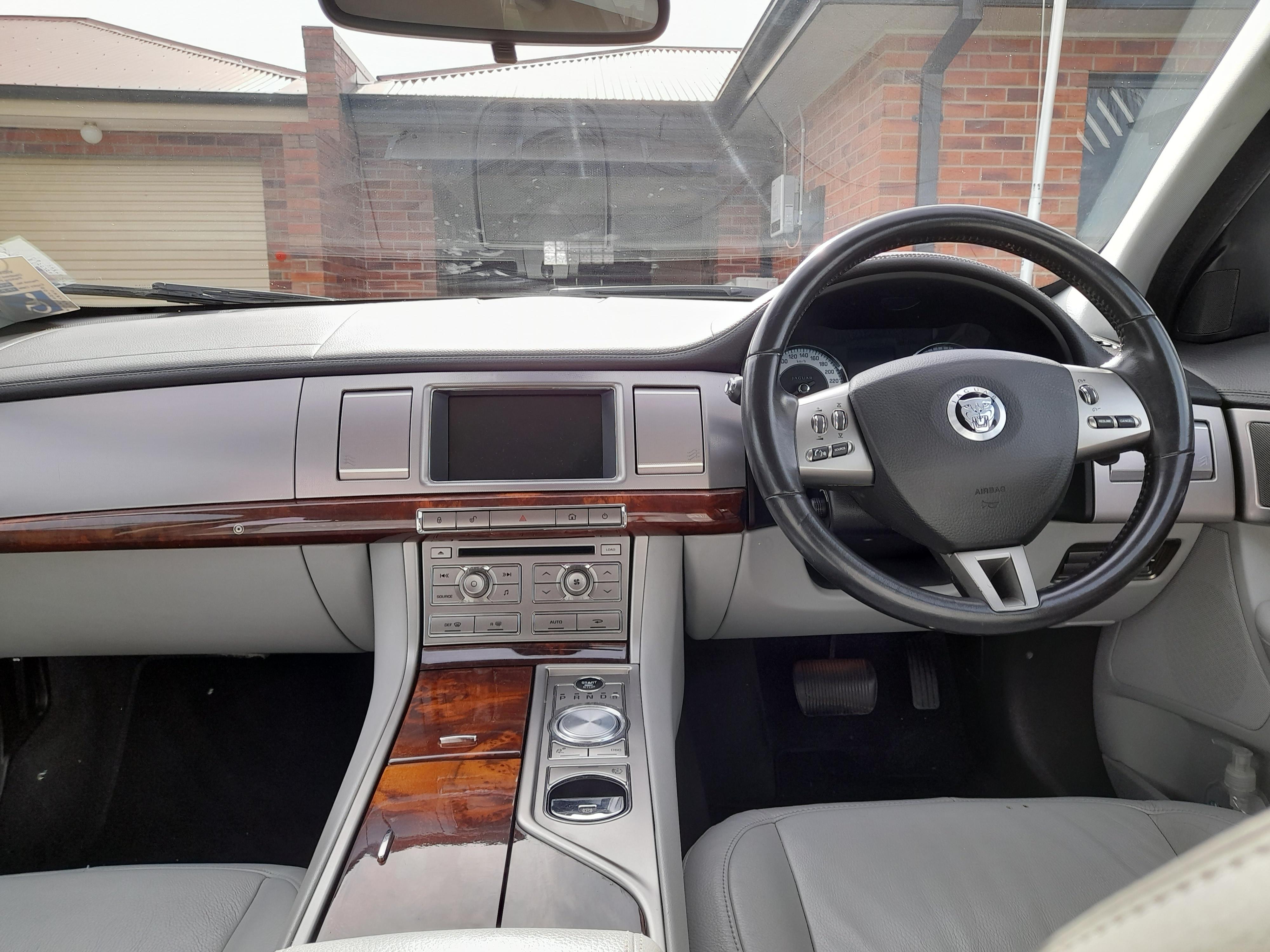 2008 JAGUAR XF 3.0 V6 LUXURY 6 SP AUTOMATIC 4D SEDAN