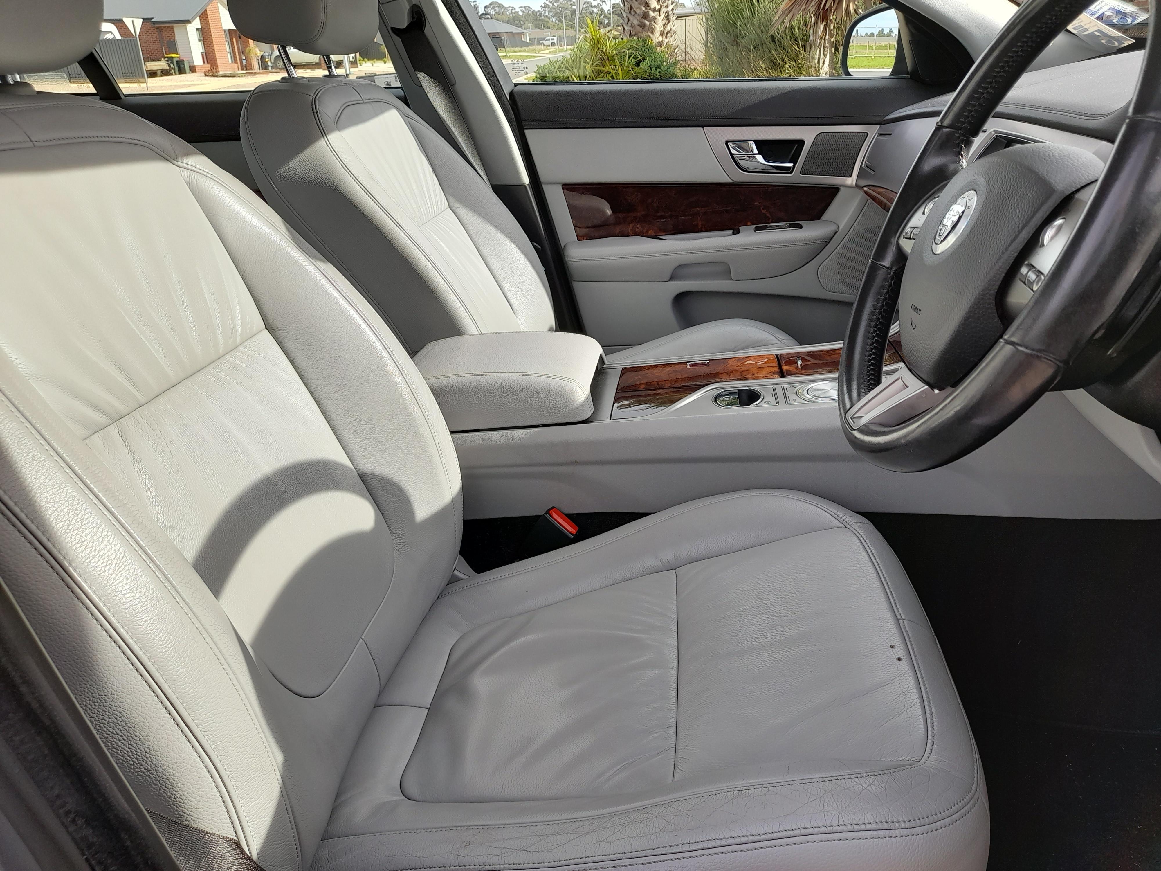 2008 JAGUAR XF 3.0 V6 LUXURY 6 SP AUTOMATIC 4D SEDAN