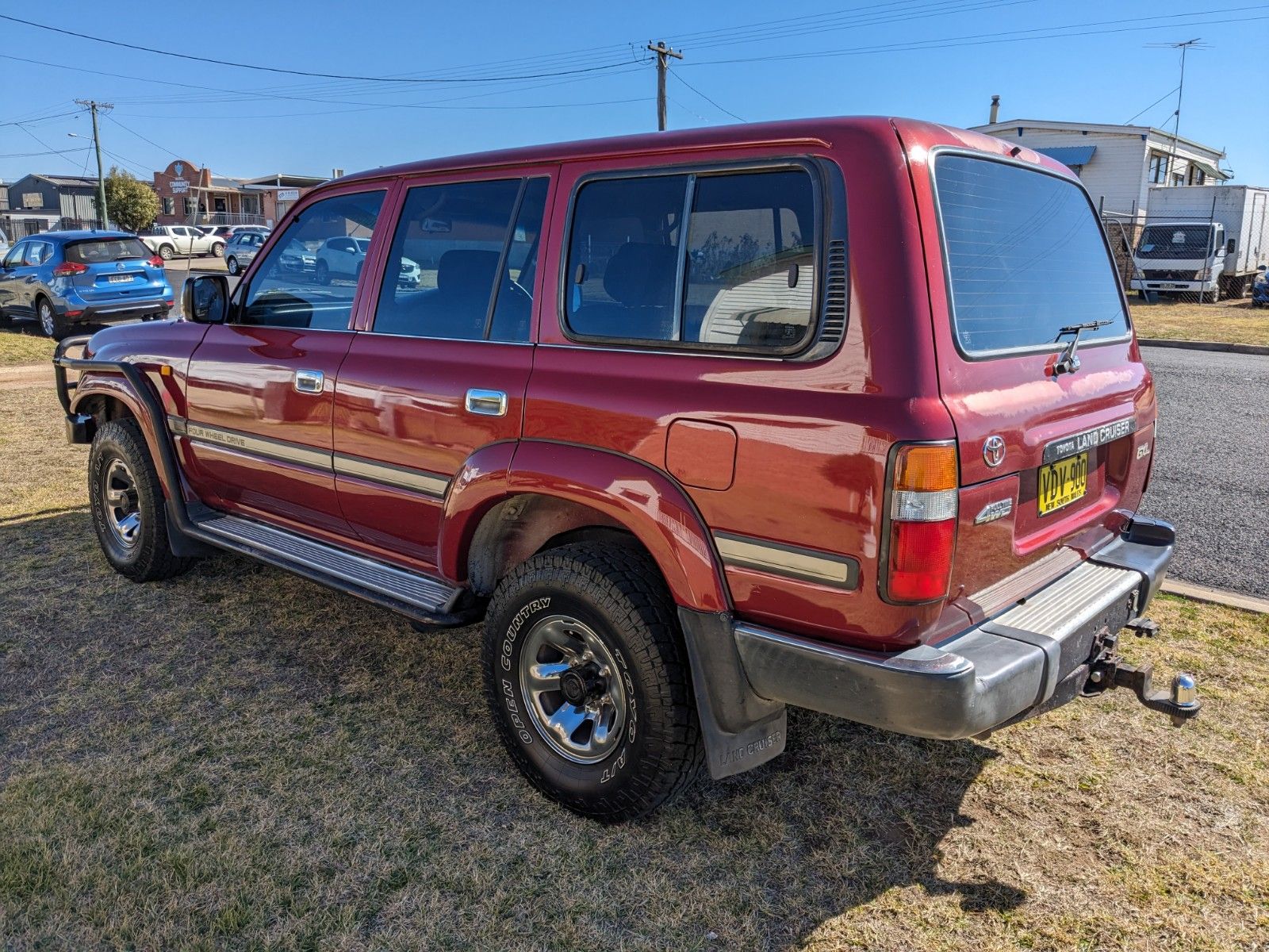 1990 TOYOTA LANDCRUISER GXL (4x4) 4 SP AUTOMATIC 4x4 4D WAGON