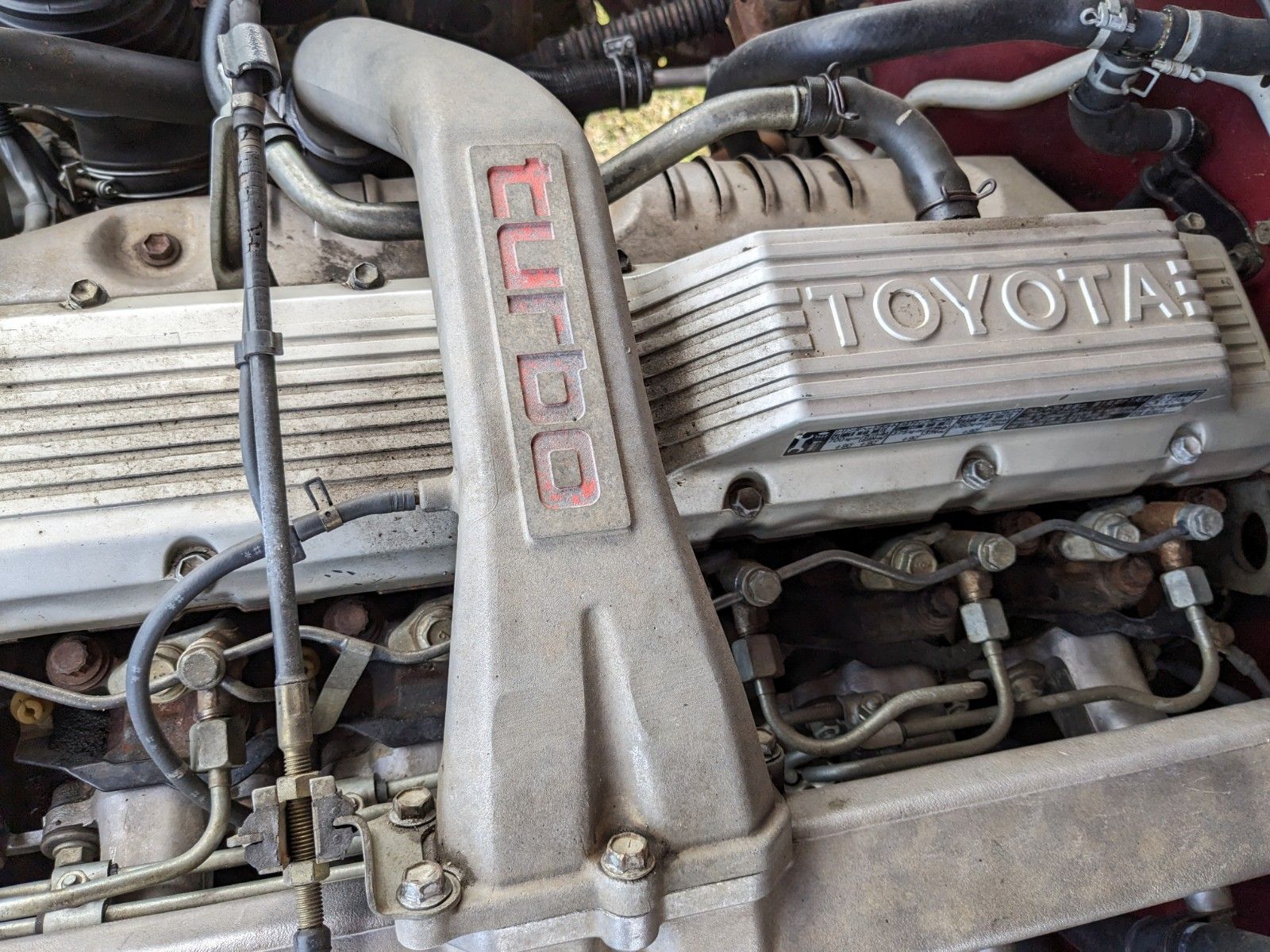 1990 TOYOTA LANDCRUISER GXL (4x4) 4 SP AUTOMATIC 4x4 4D WAGON