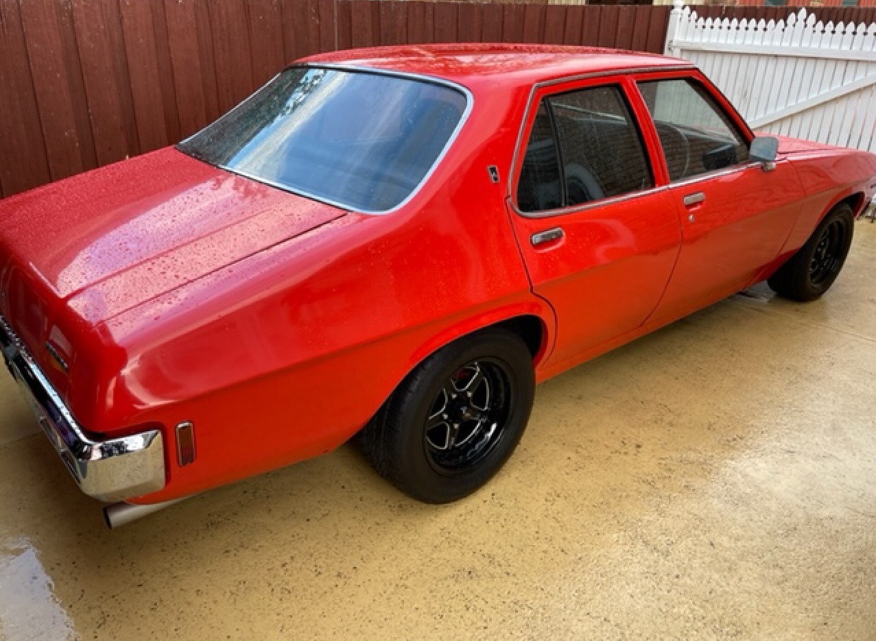 1972 HOLDEN PREMIER HQ SEDAN