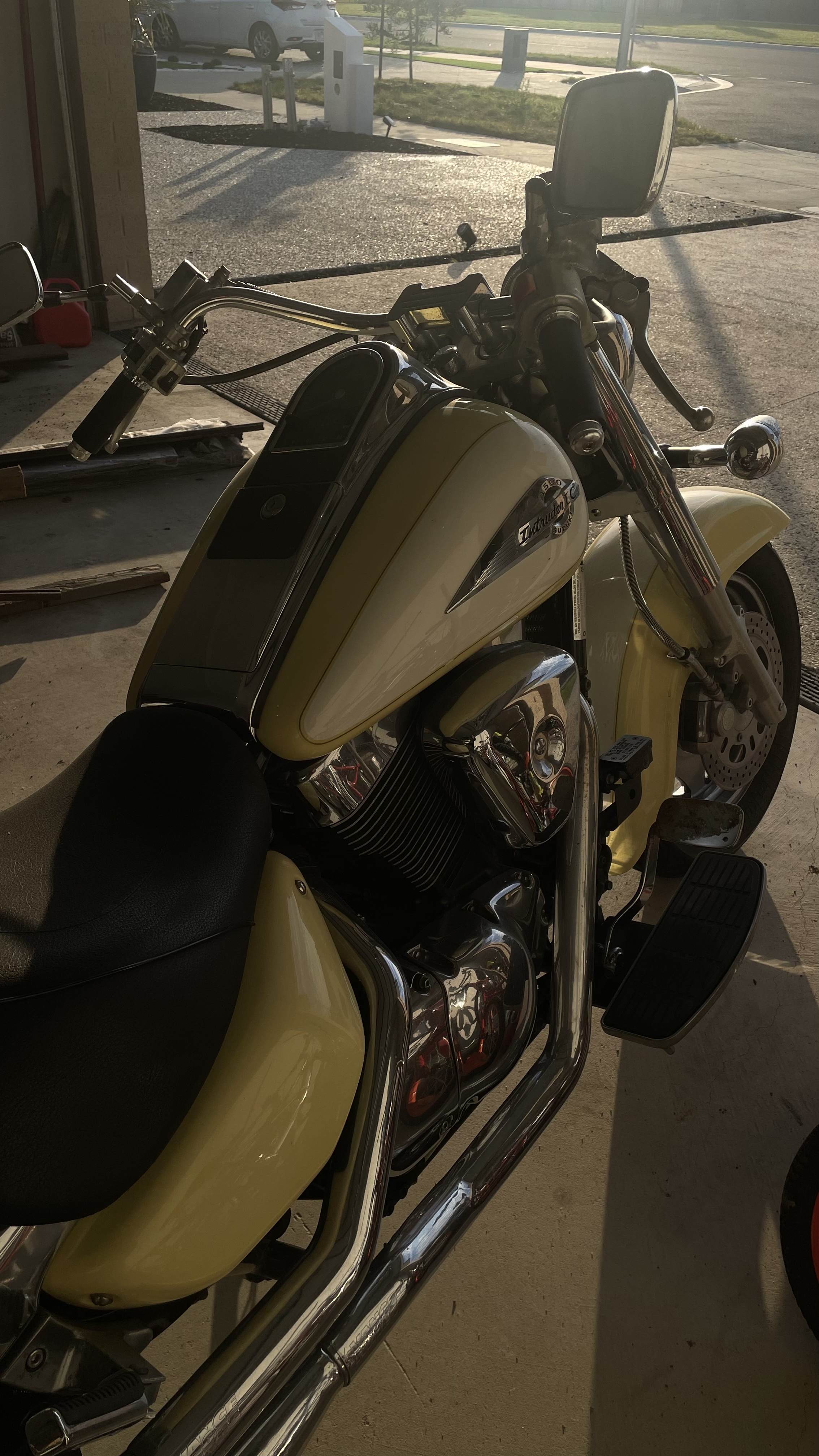 1999 SUZUKI VL1500 (INTRUDER LC) CRUISER