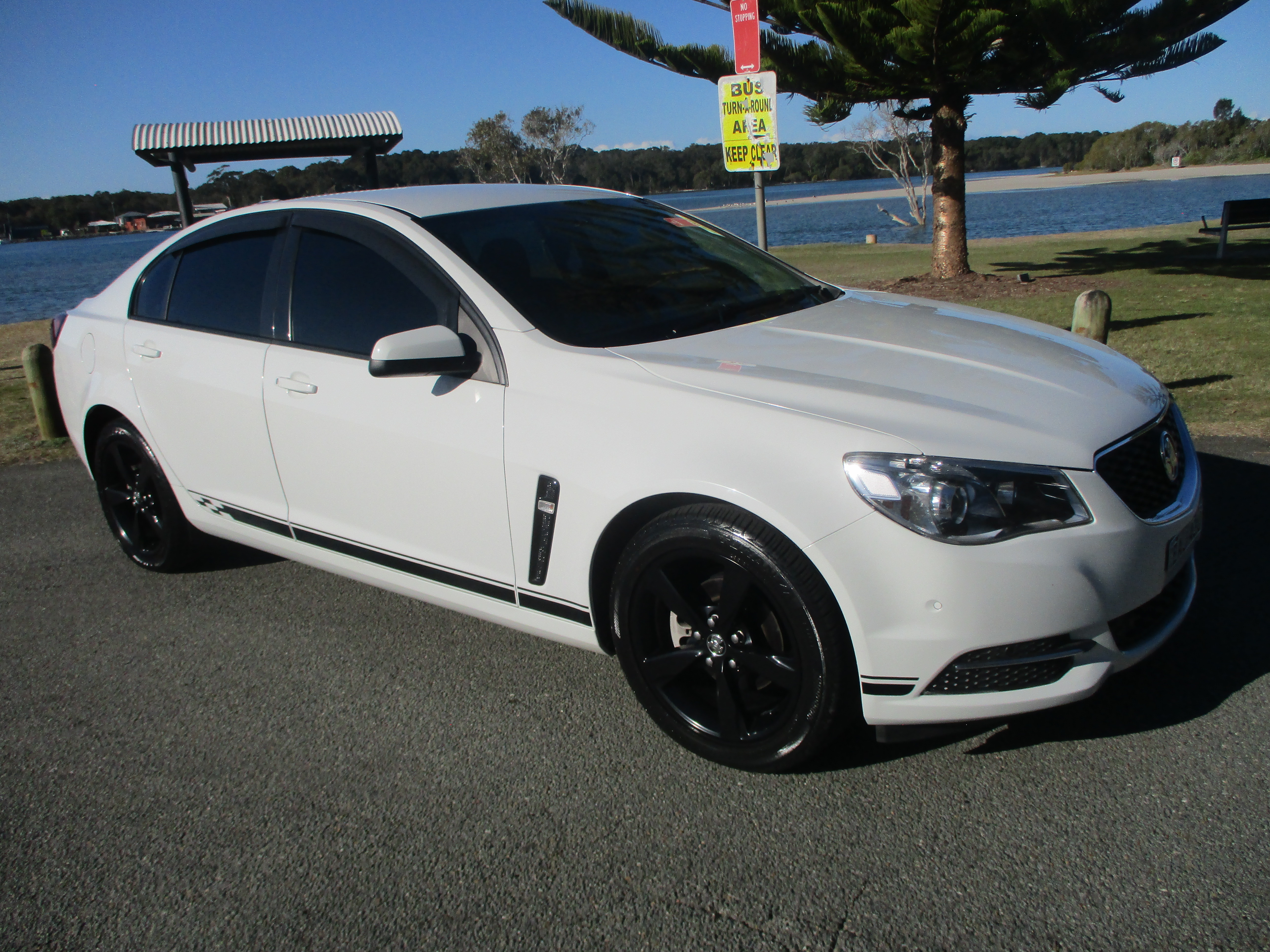 2017 HOLDEN COMMODORE VF SERIES II SEDAN