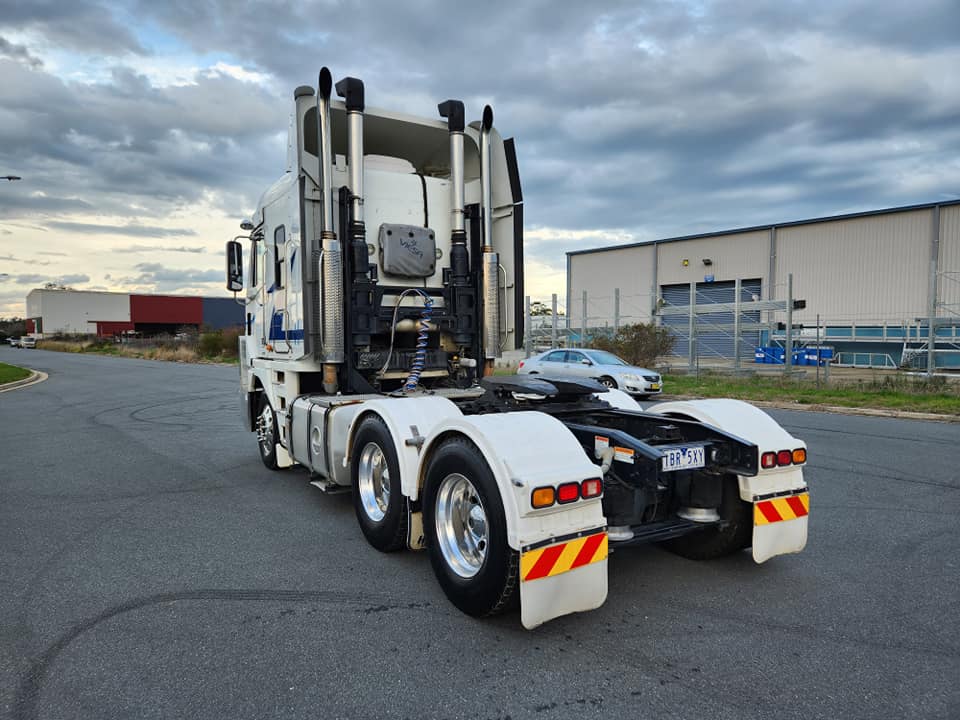2010 FREIGHTLINER ARGOSY PRIME MOVER