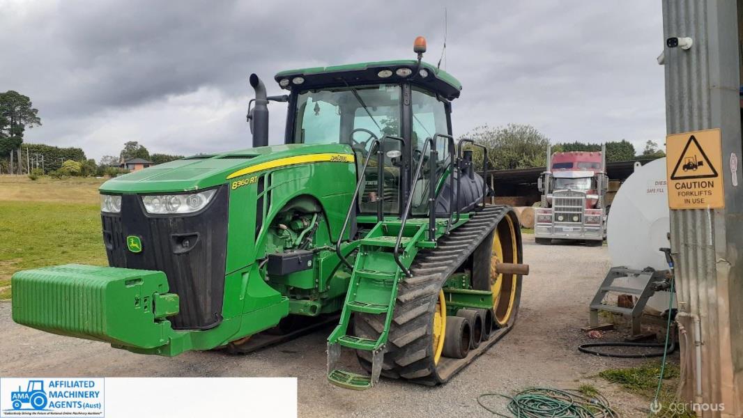 JOHN DEERE 8360R TRACK TRACTOR