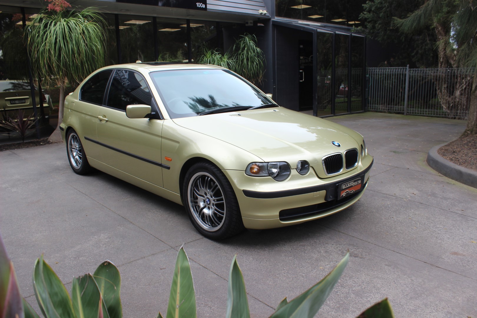 2002 BMW 316Ti Coupe