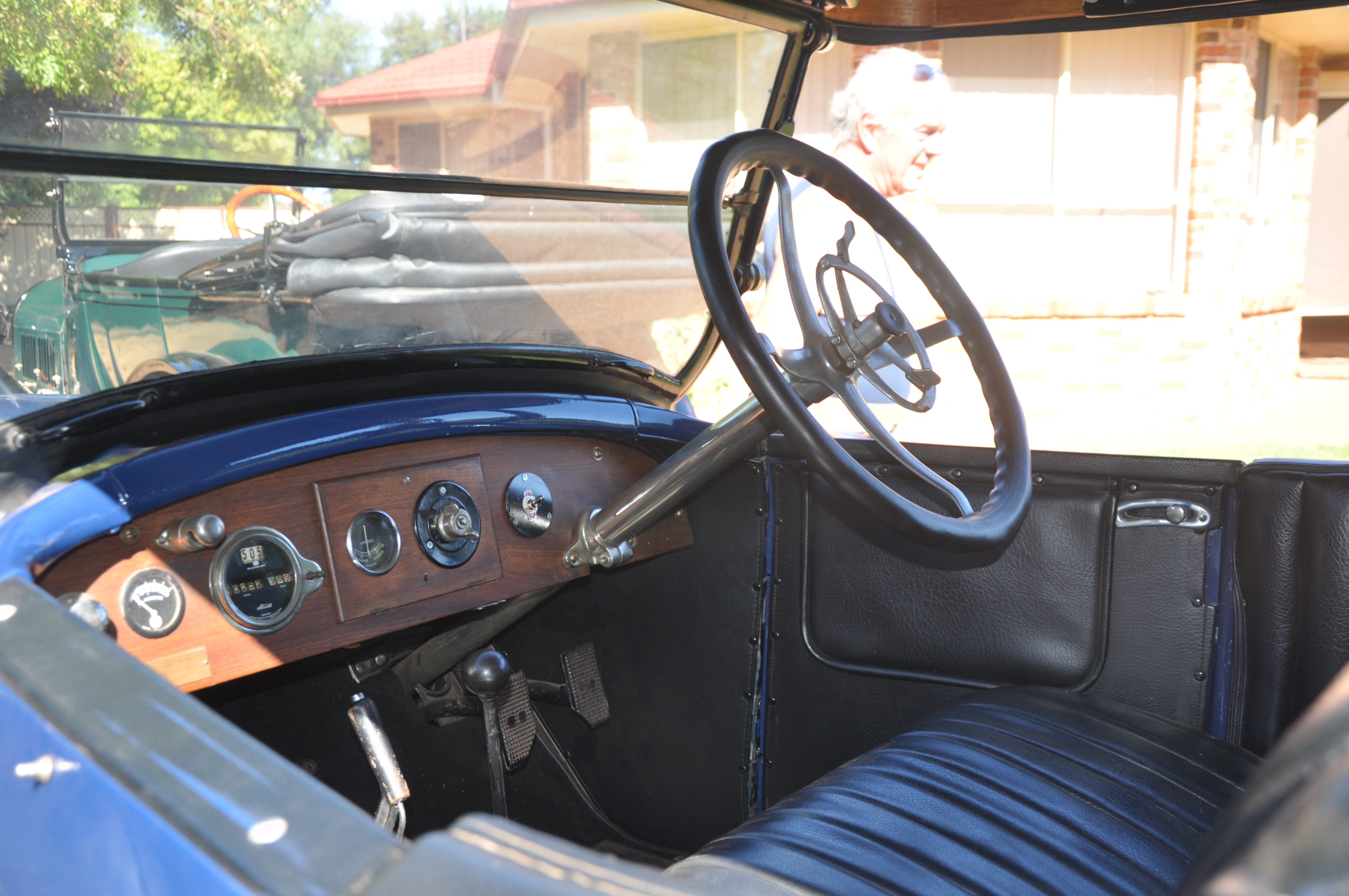 1919 OLDSMOBILE TYPE 37A TOURER