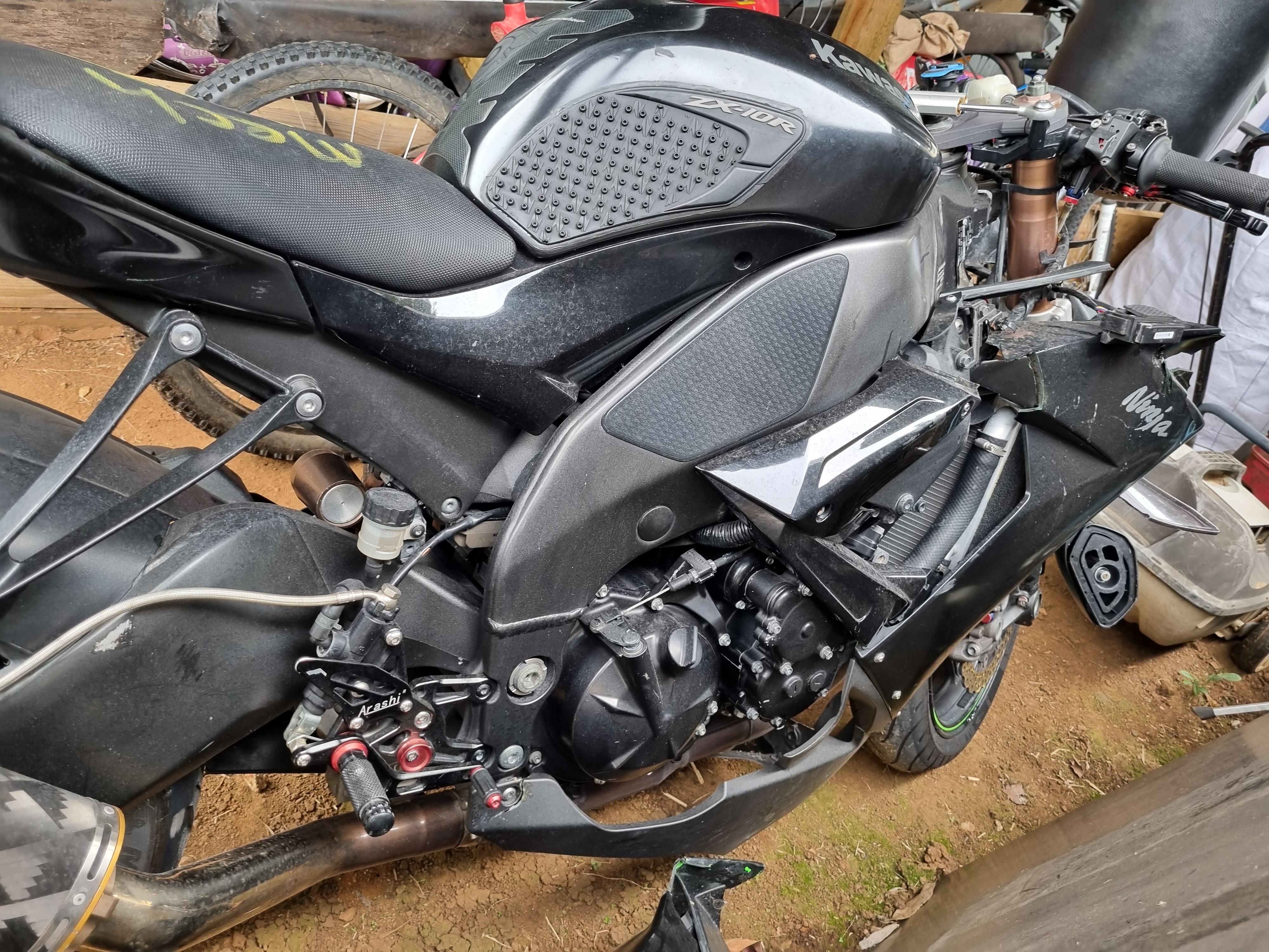 2008 KAWASAKI ZX-10R (ZX1000 NINJA) SPORTS