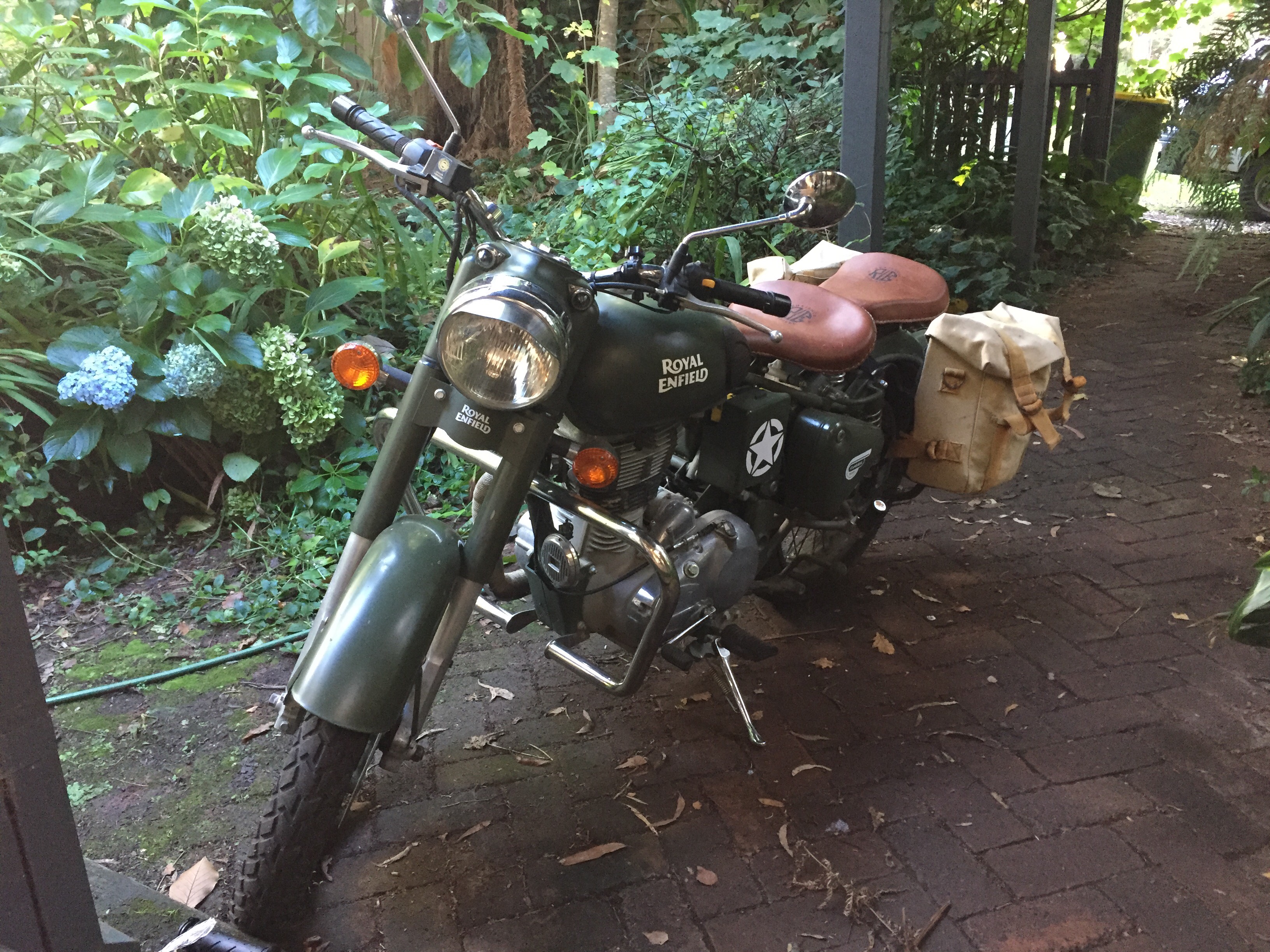 2017 ROYAL ENFIELD CLASSIC 500 MILITARY ROAD 