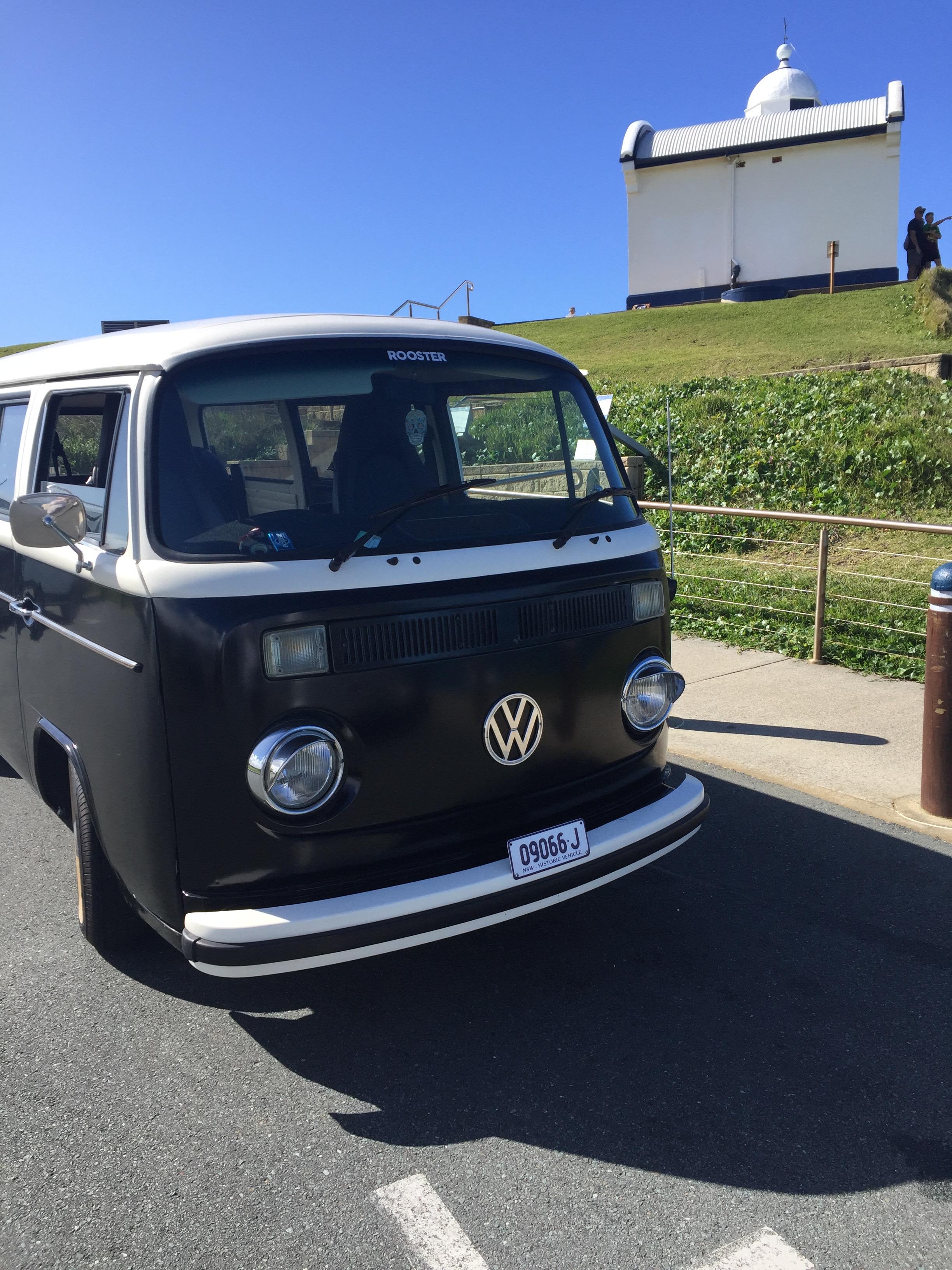 1975 VOLKSWAGEN MICRO DELUXE 4 SP MANUAL BUS 