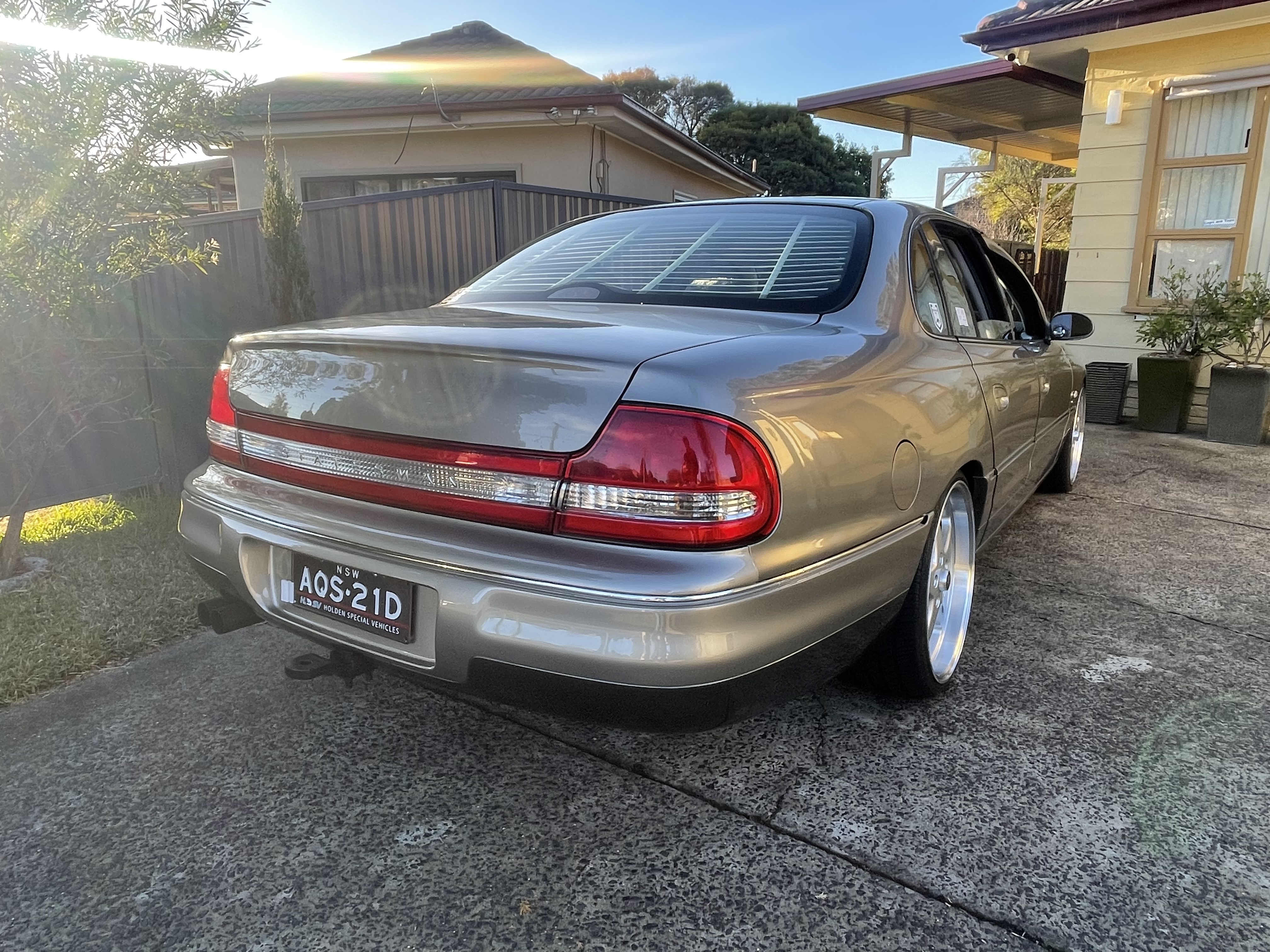 1999 HOLDEN STATESMAN WH SEDAN 
