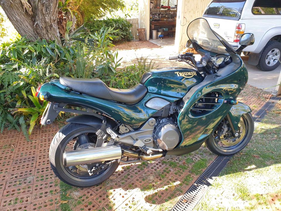 1997 TRIUMPH TROPHY 900 ROAD