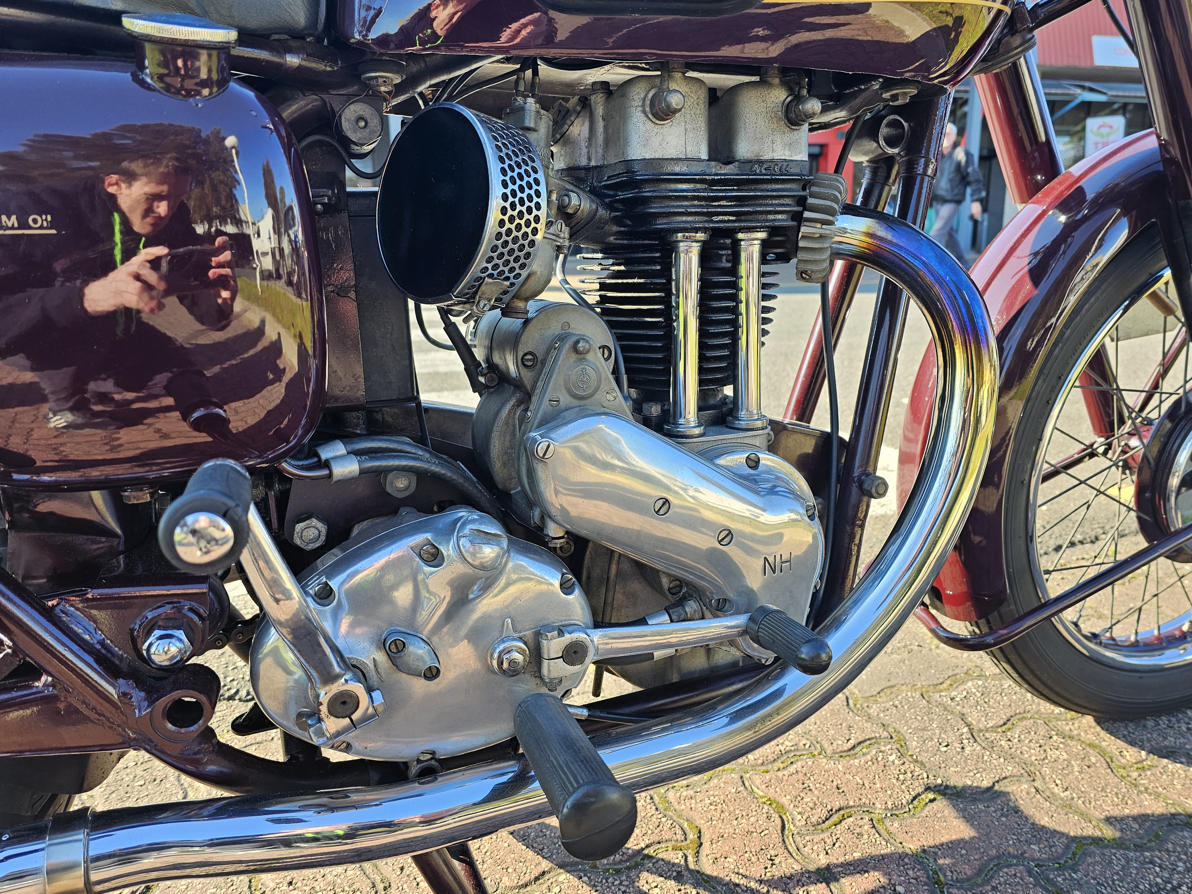 1954 ARIEL RED HUNTER ROAD