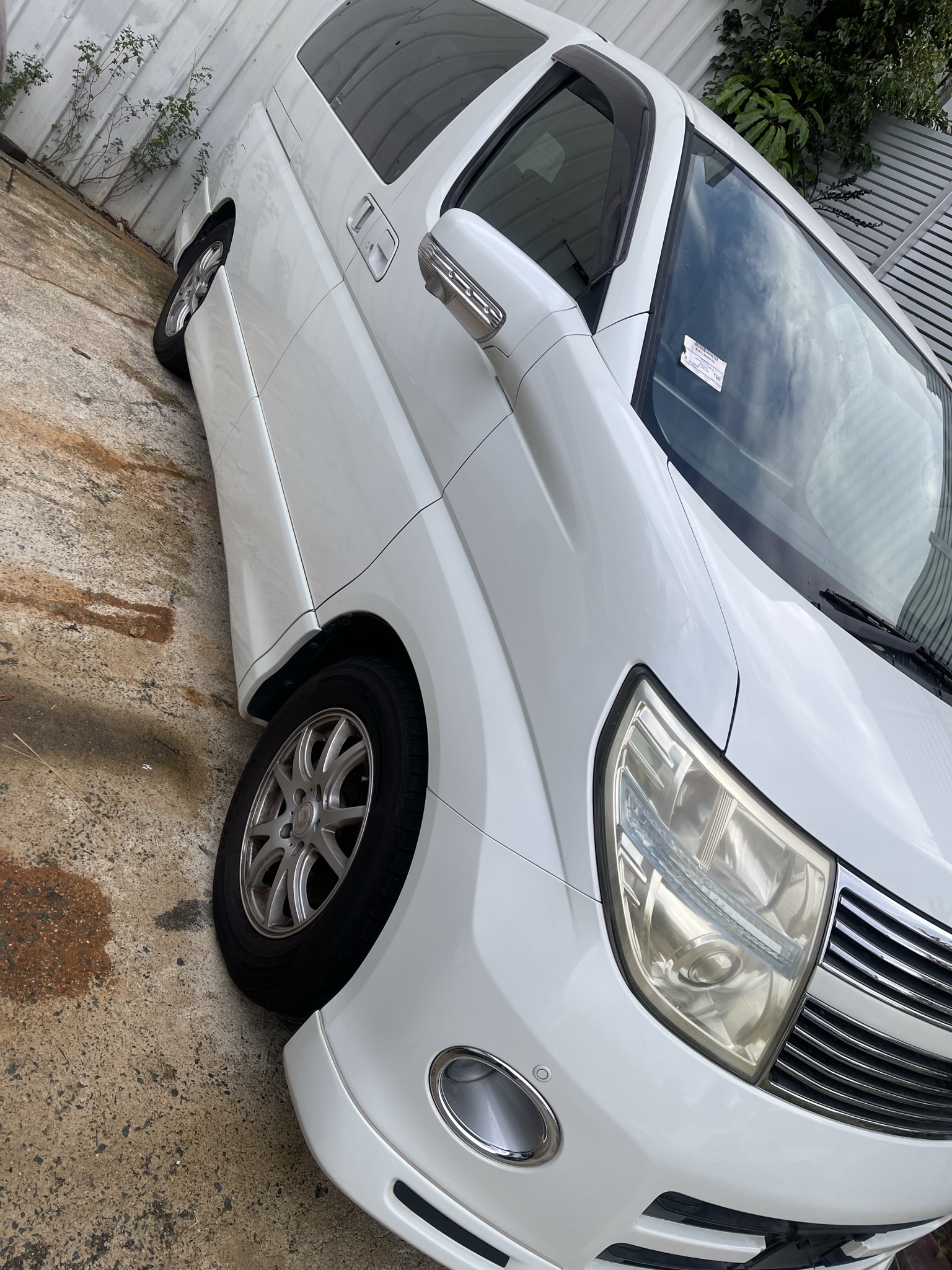 2009 NISSAN ELGRAND HIGHWAY STAR VAN