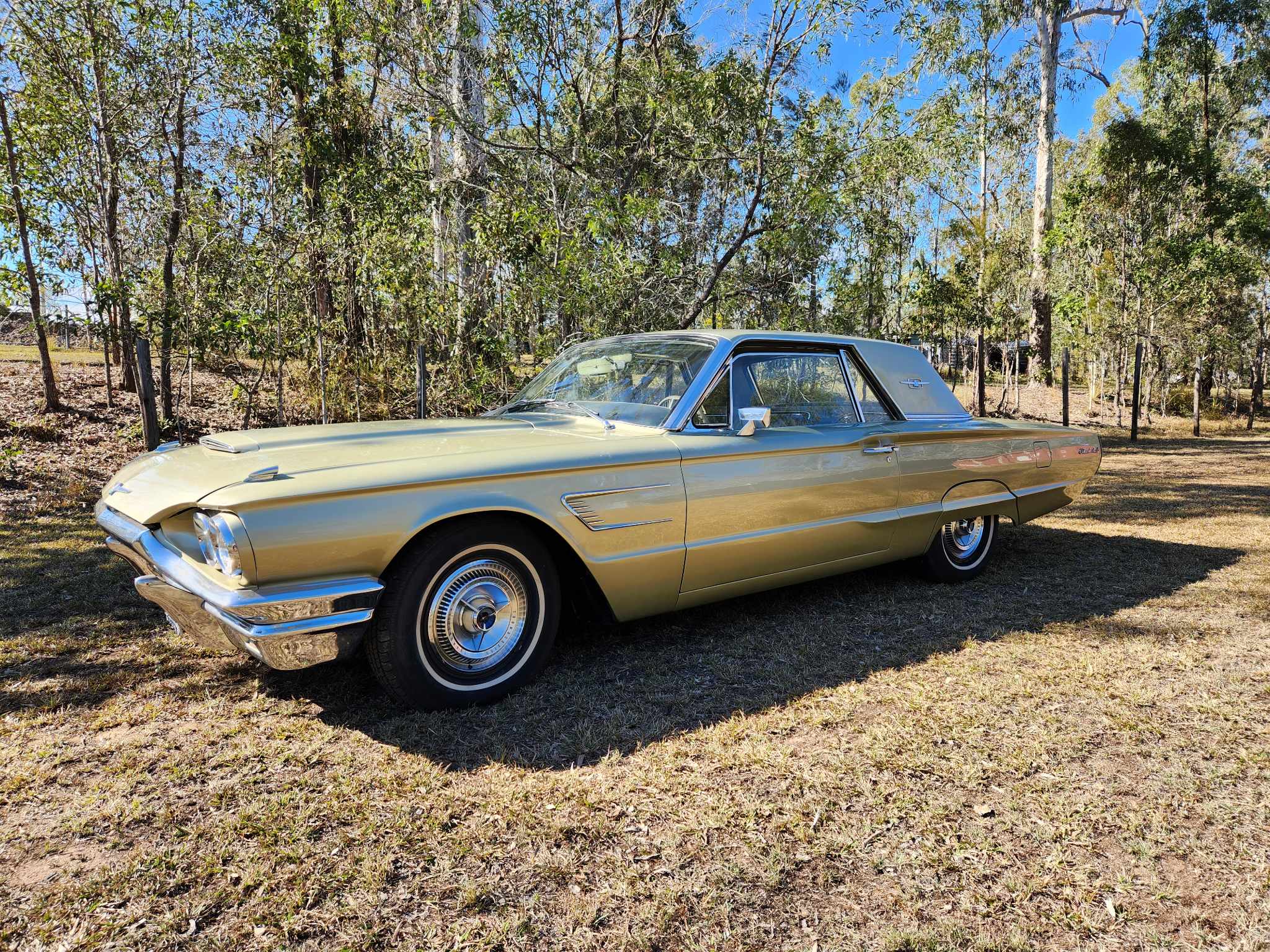1965 FORD THUNDERBIRD COUPE