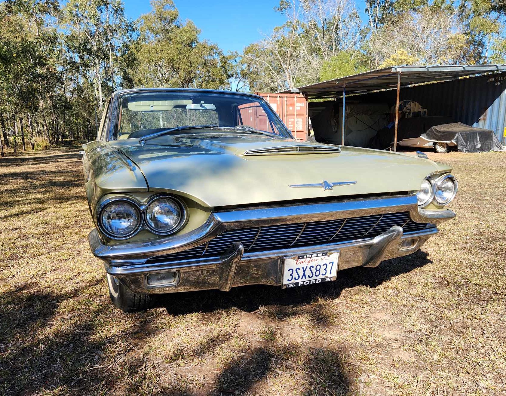 1965 FORD THUNDERBIRD COUPE