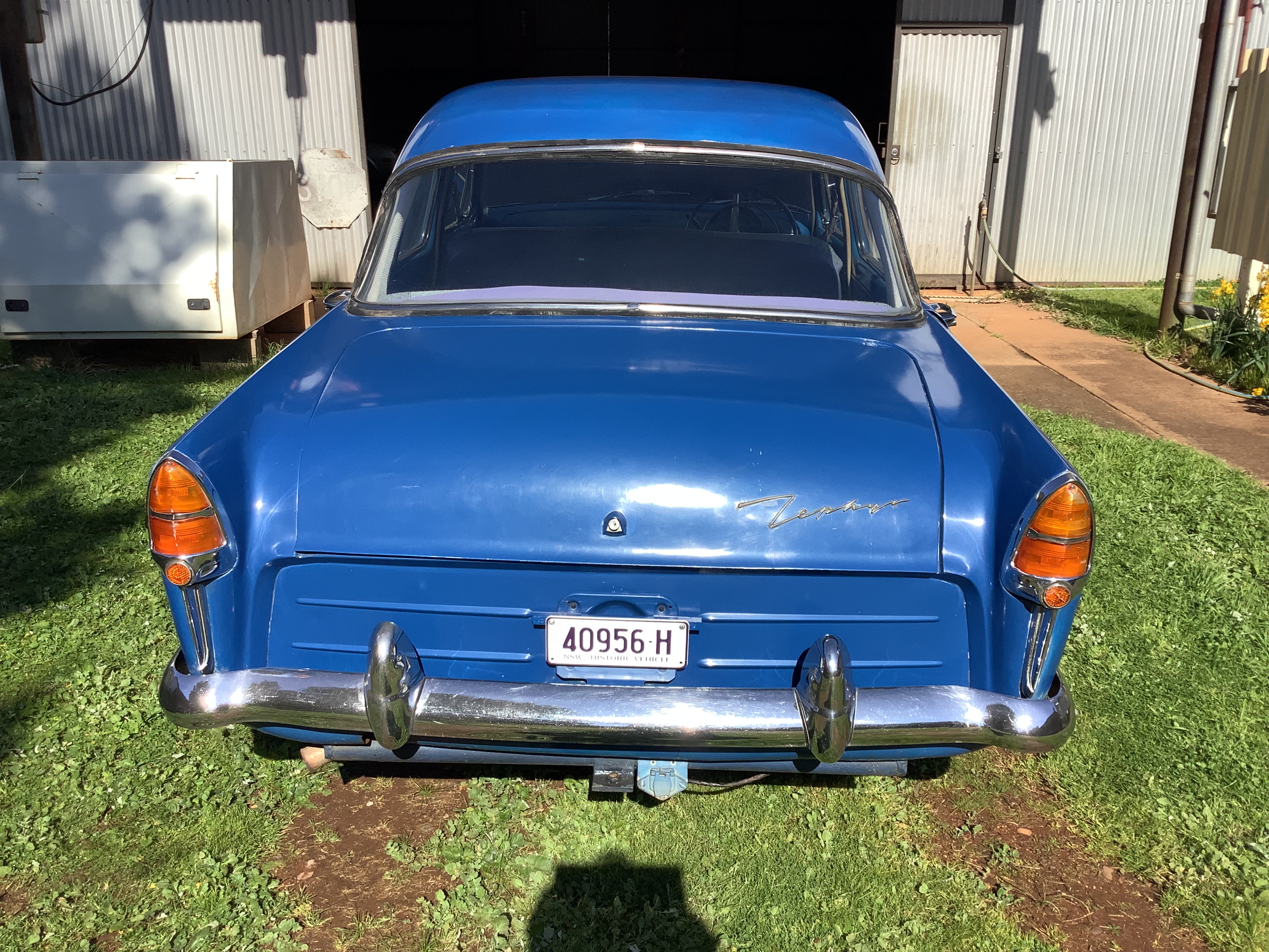 1958 FORD ZEPHYR MKII SEDAN
